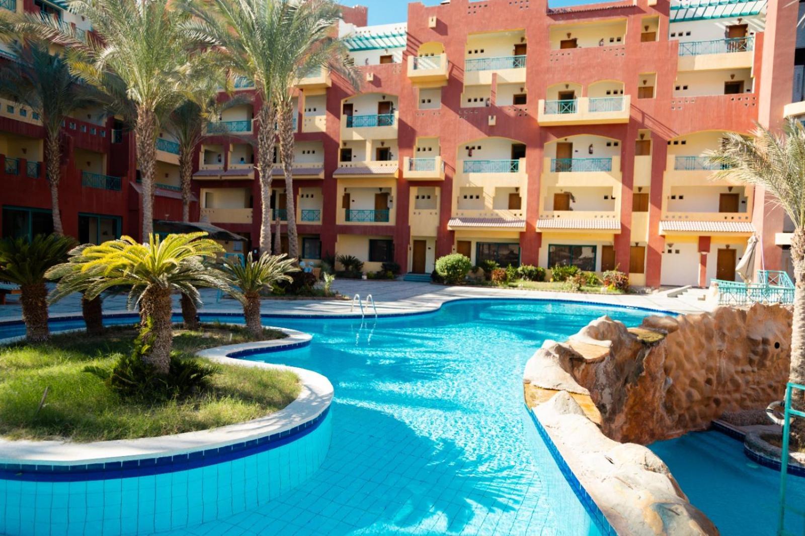 Sun & Sea And Aqua Park - 3* Hurghada