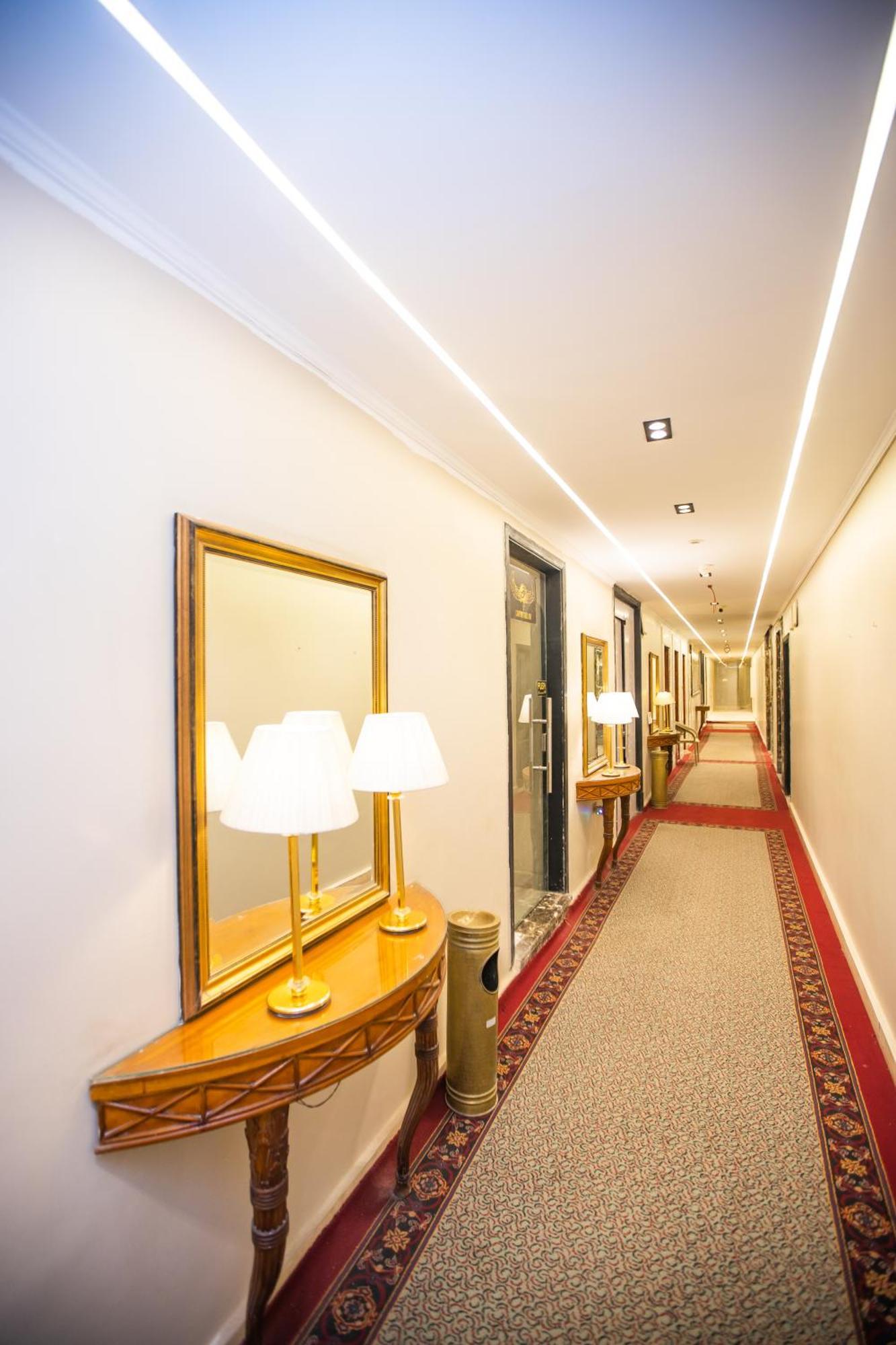Comfort Giza Golden Hotel