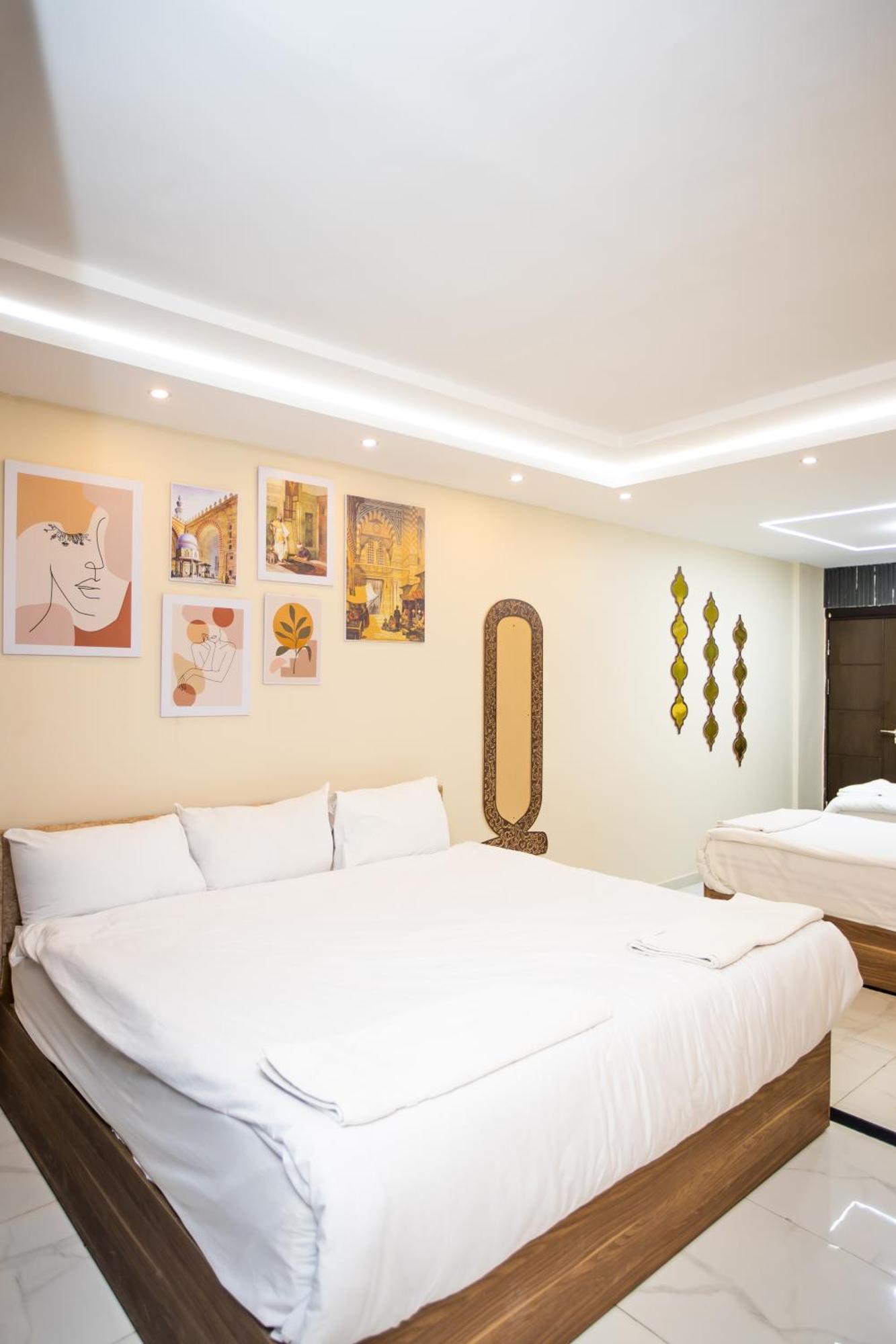Comfort Giza Golden