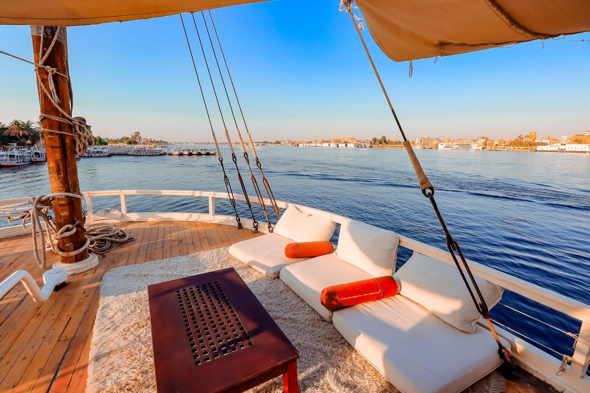 Botel Saray El Nil Dahabiya *