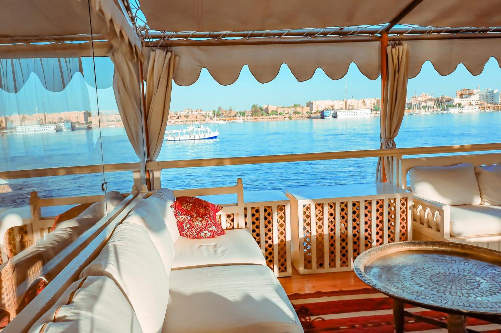 Botel Saray El Nil Dahabiya Luxor