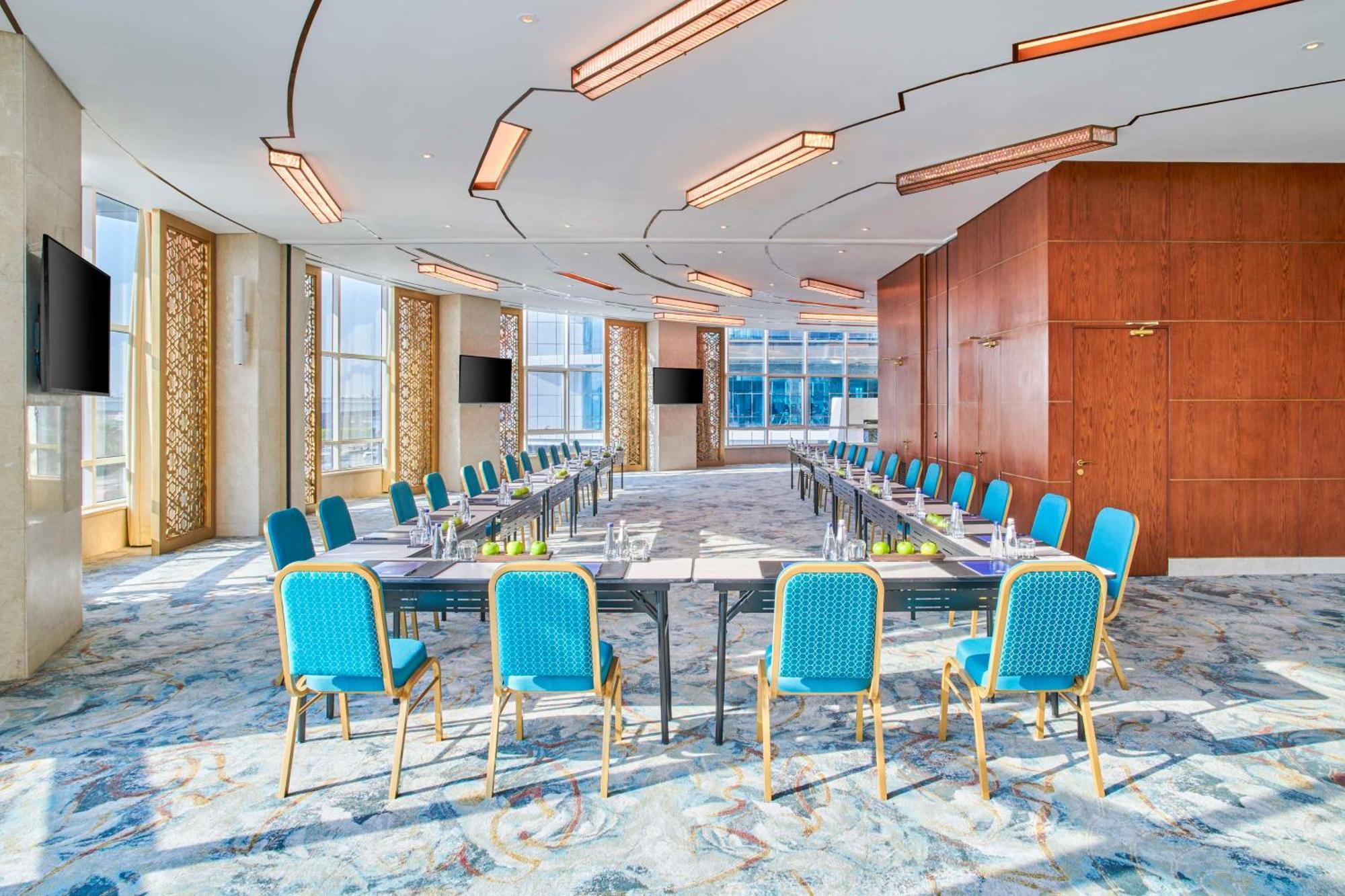 Hilton Nile Maadi Otel Kahire