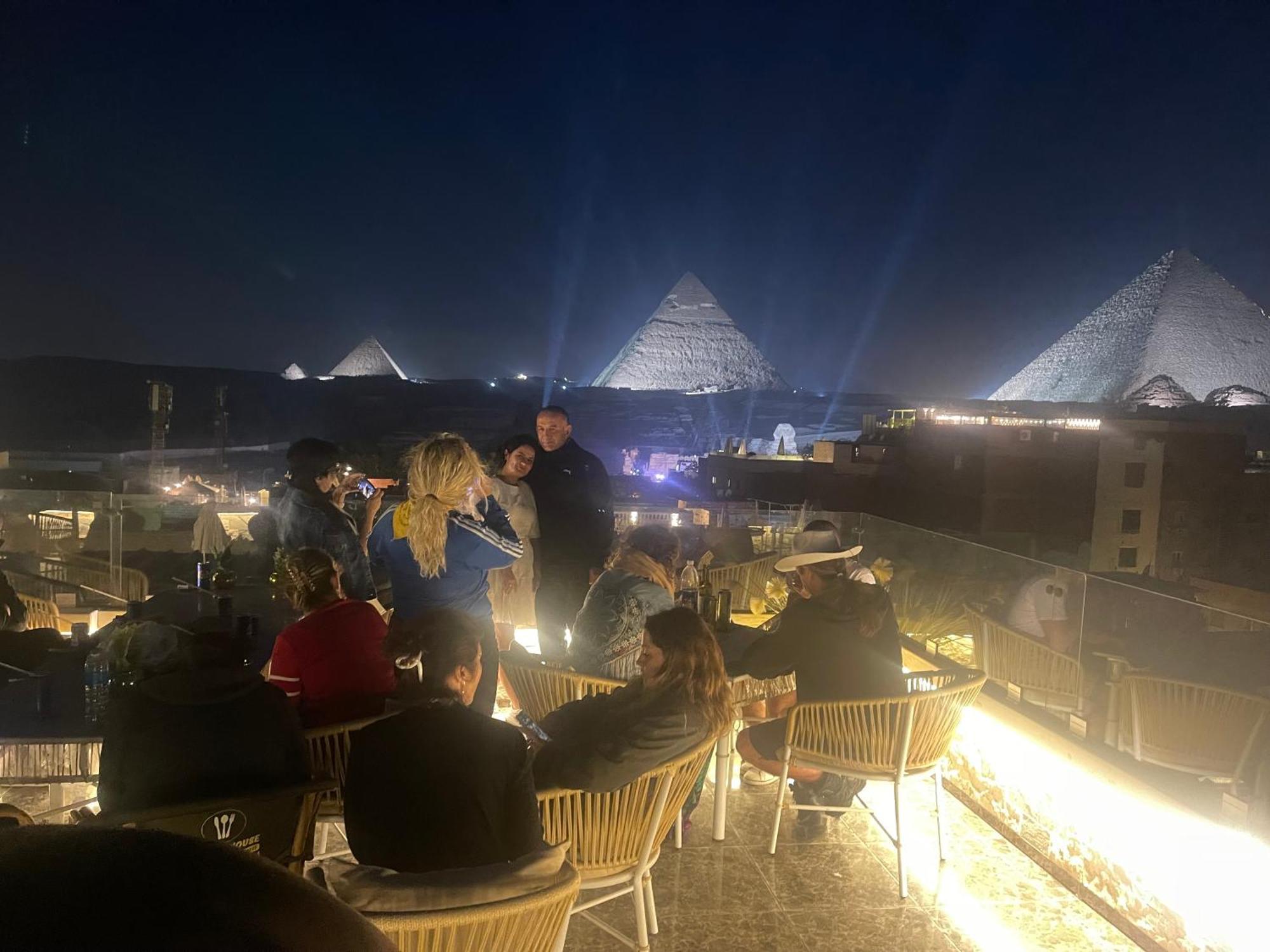 Pyramids Kafret el-Gabal