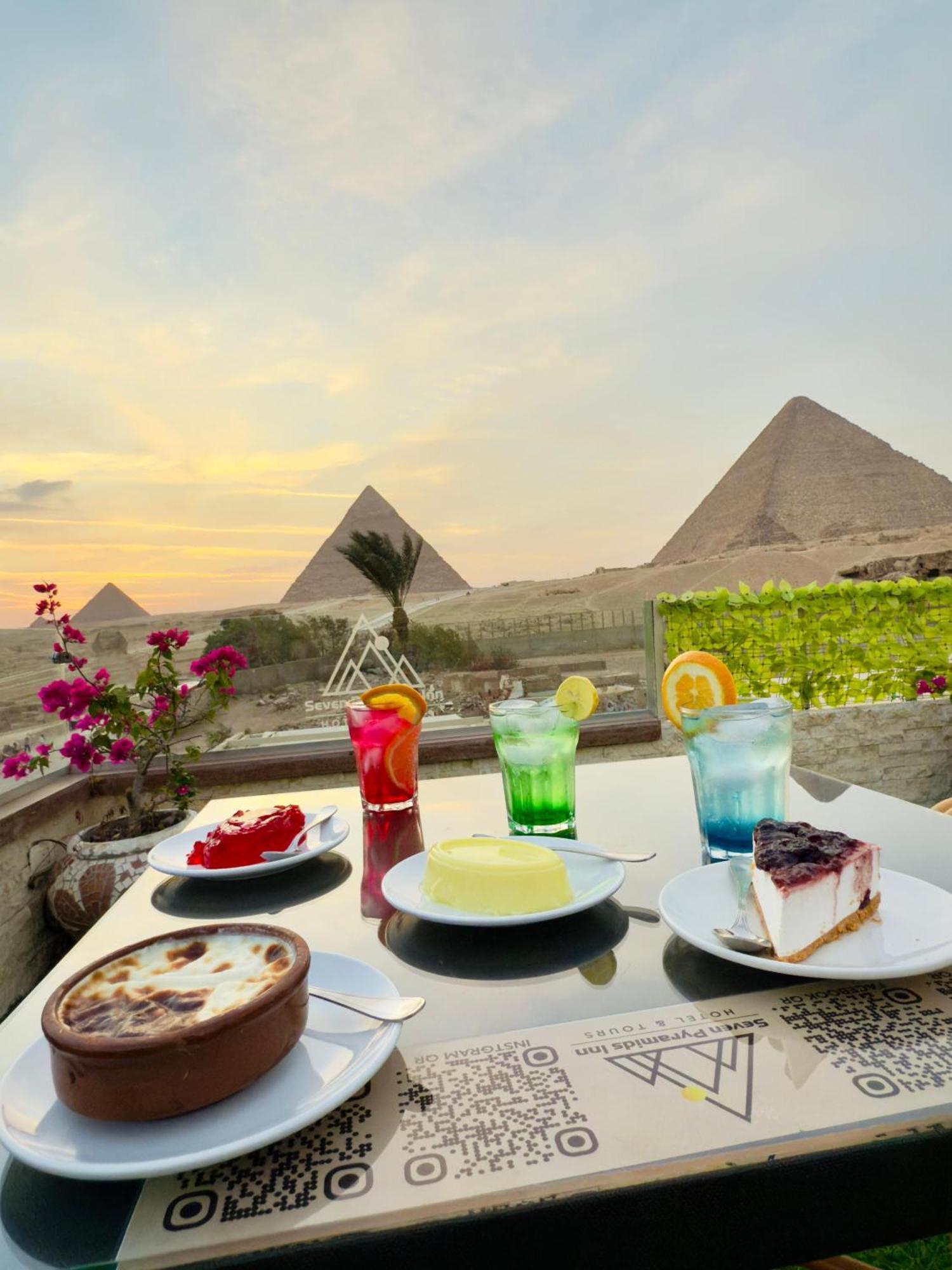 Seven Pyramids Panoramic View Bed & Breakfast
