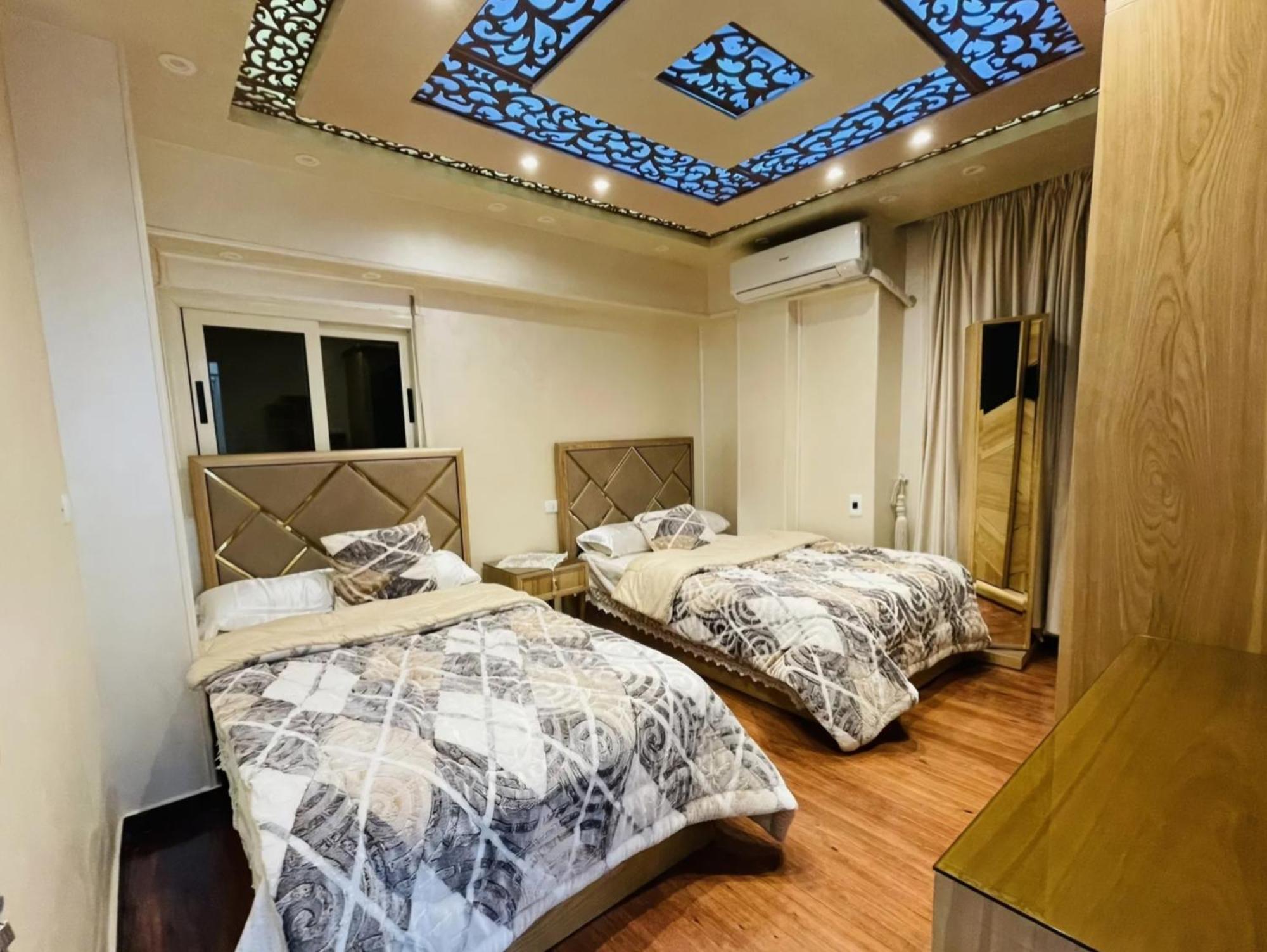 Apartment New Stylish 3br In El Dokki Near Shooting Club - Families Only