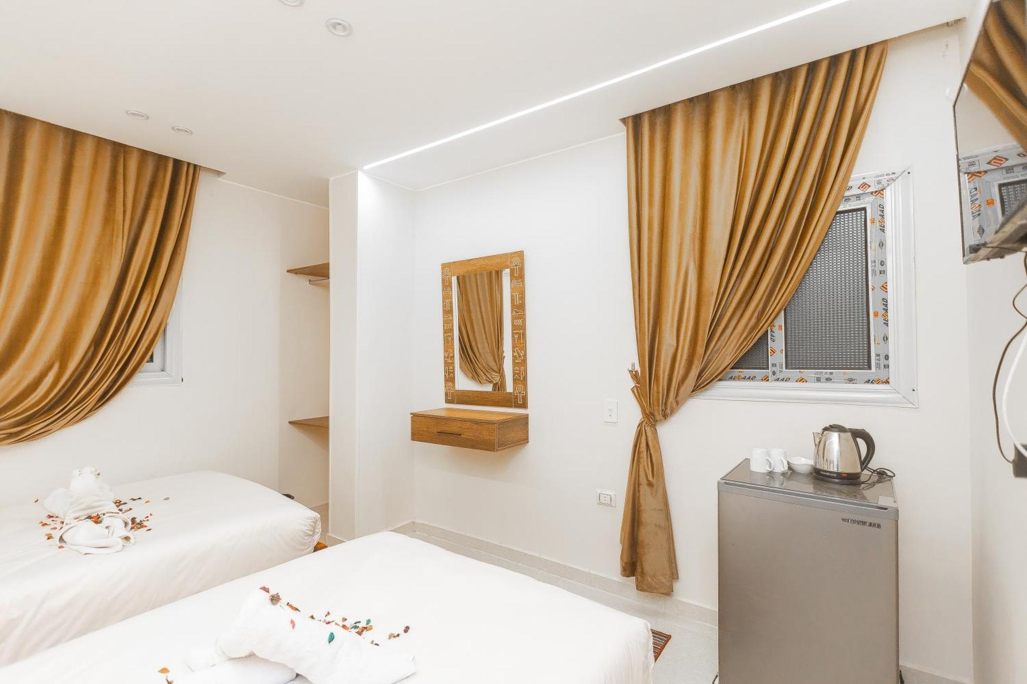 Experience Pyramids View Hotel 4*