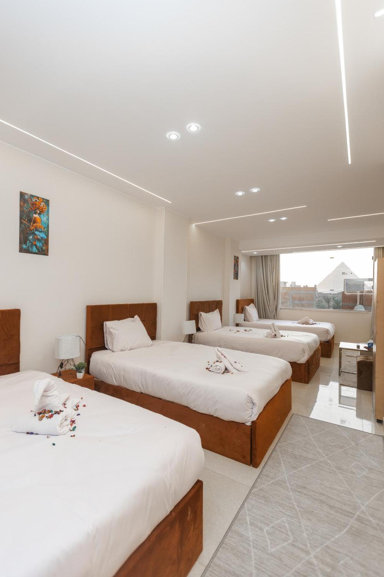 Experience Pyramids View Hotel Kafret el-Gabal