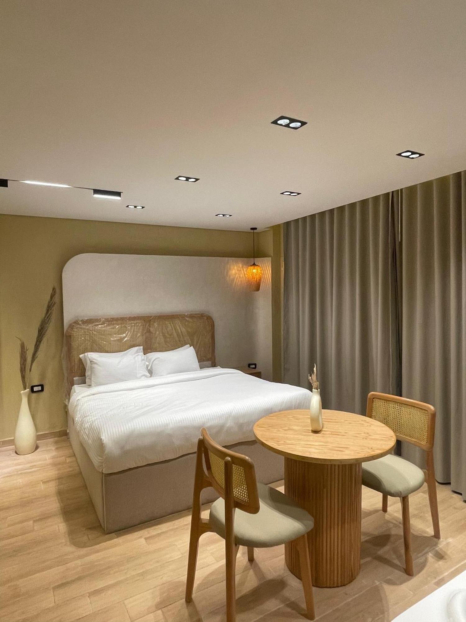 Eterna Pyramids Hotel 4*