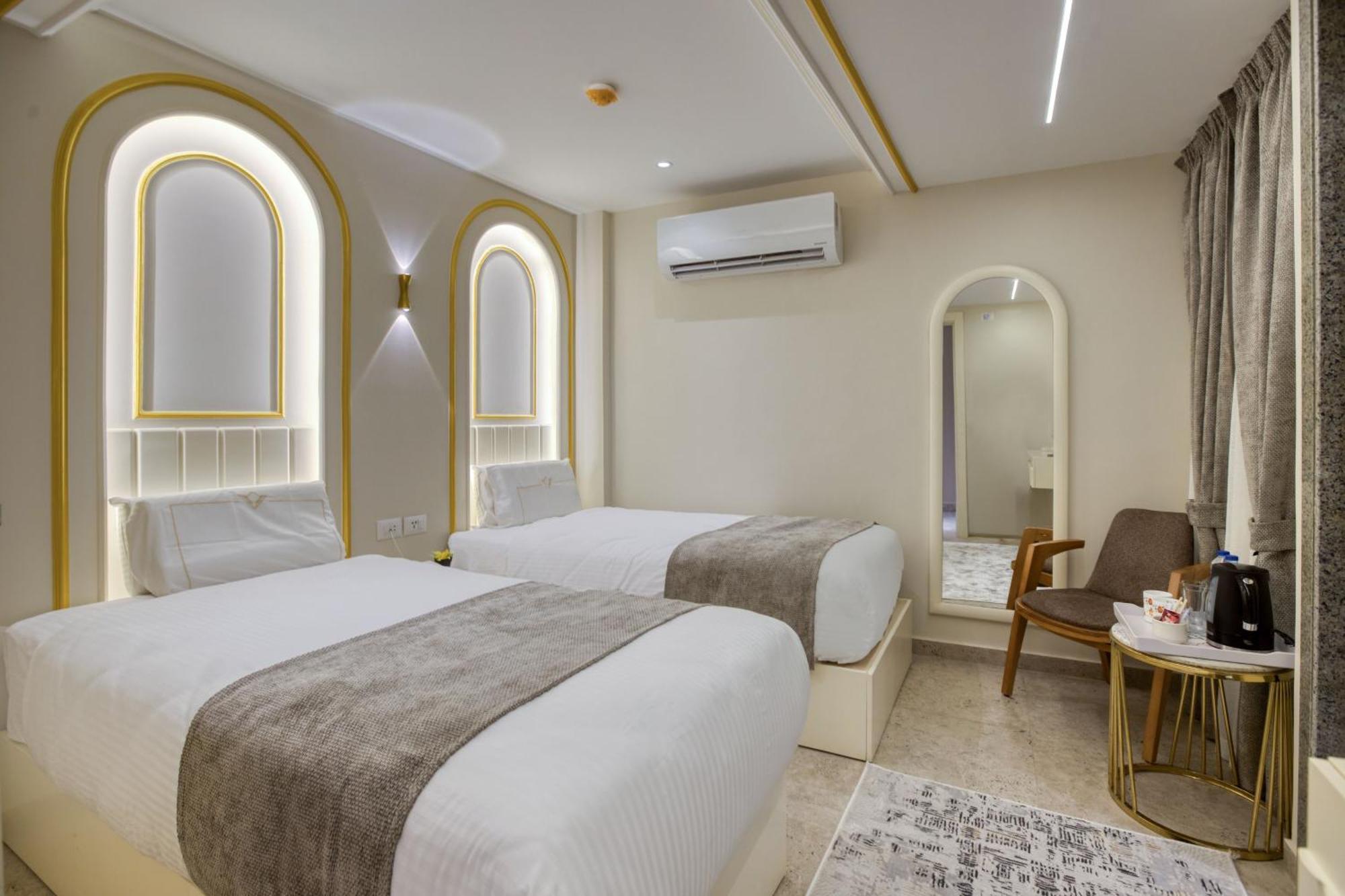 Pyramids Plateau Hotel Kafrat al Jabal