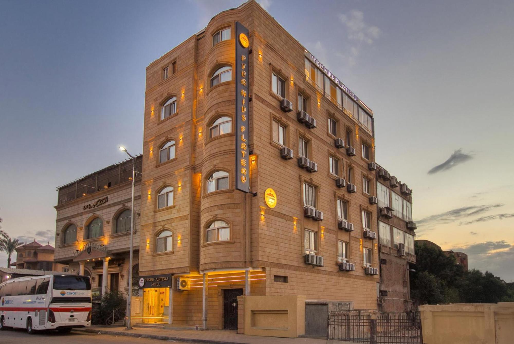 Hotel Pyramids Plateau Kafrat al Jabal