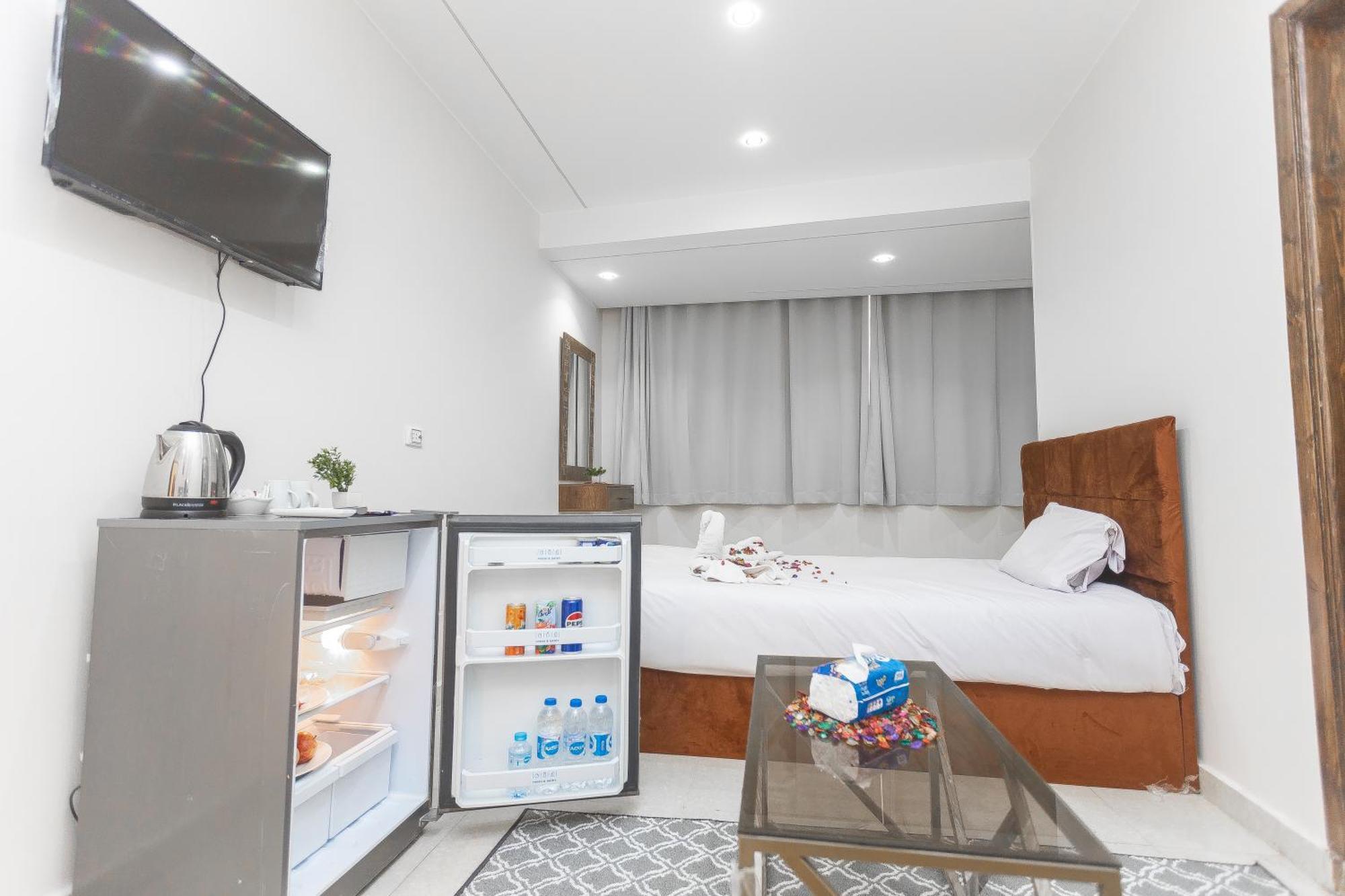 Hotel Experience Pyramids View Kafret el-Gabal