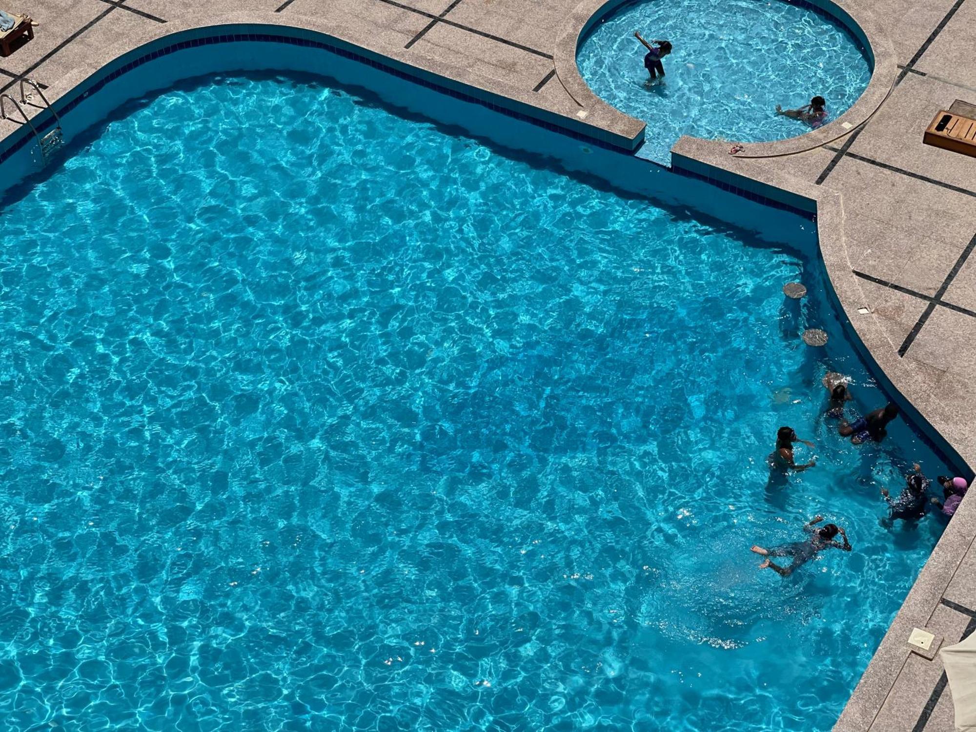 Wavesong Whispers Flat Where Enjoy Seaview With The Price Chalet *