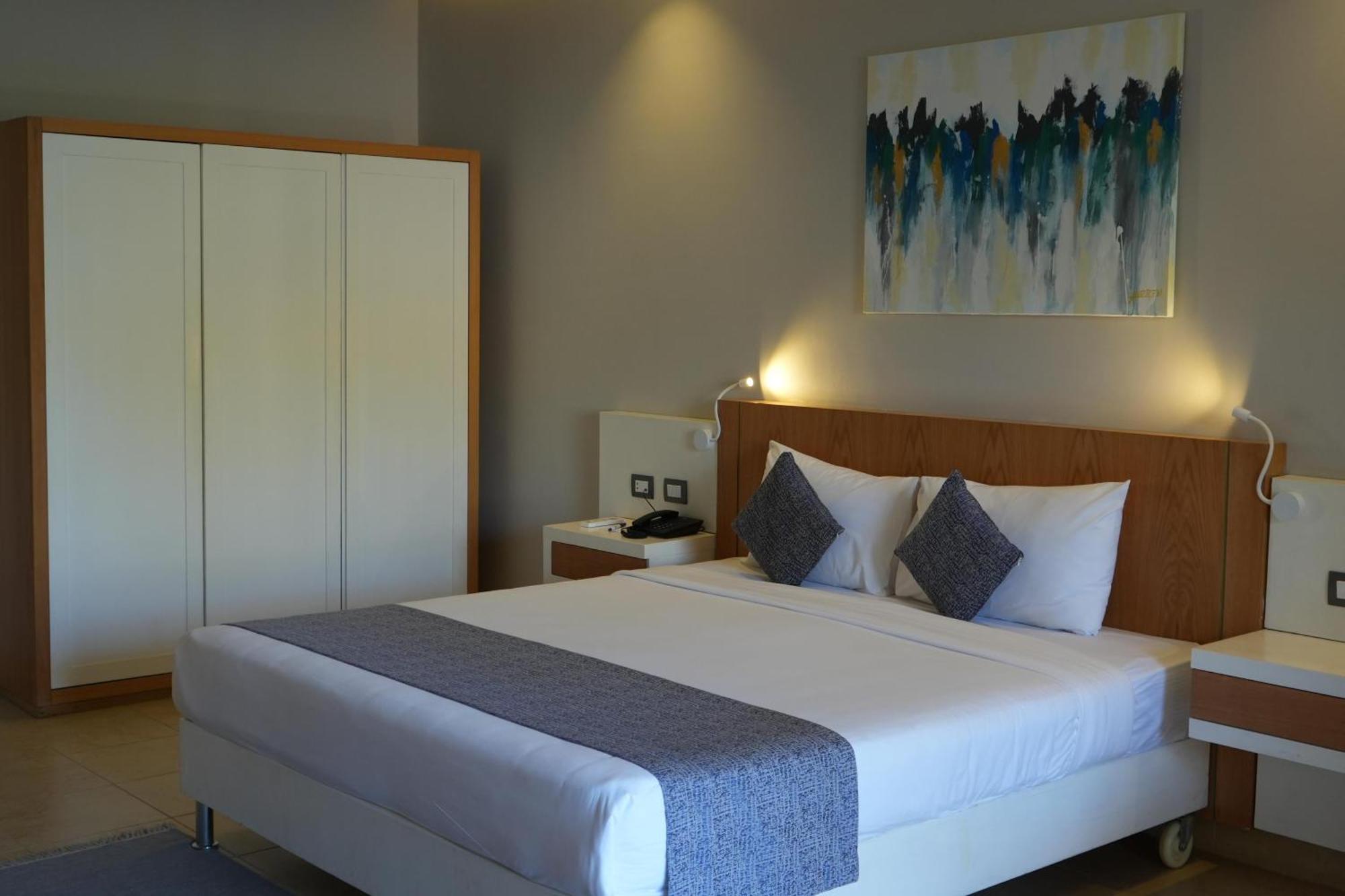 Sataya Complex 5*