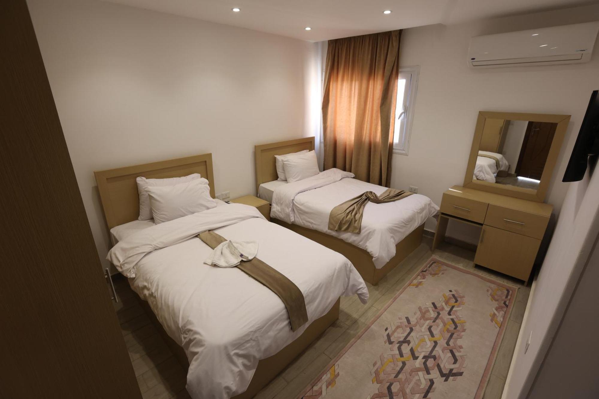 Eagles Pyramids View Hotel Kafret el-Gabal