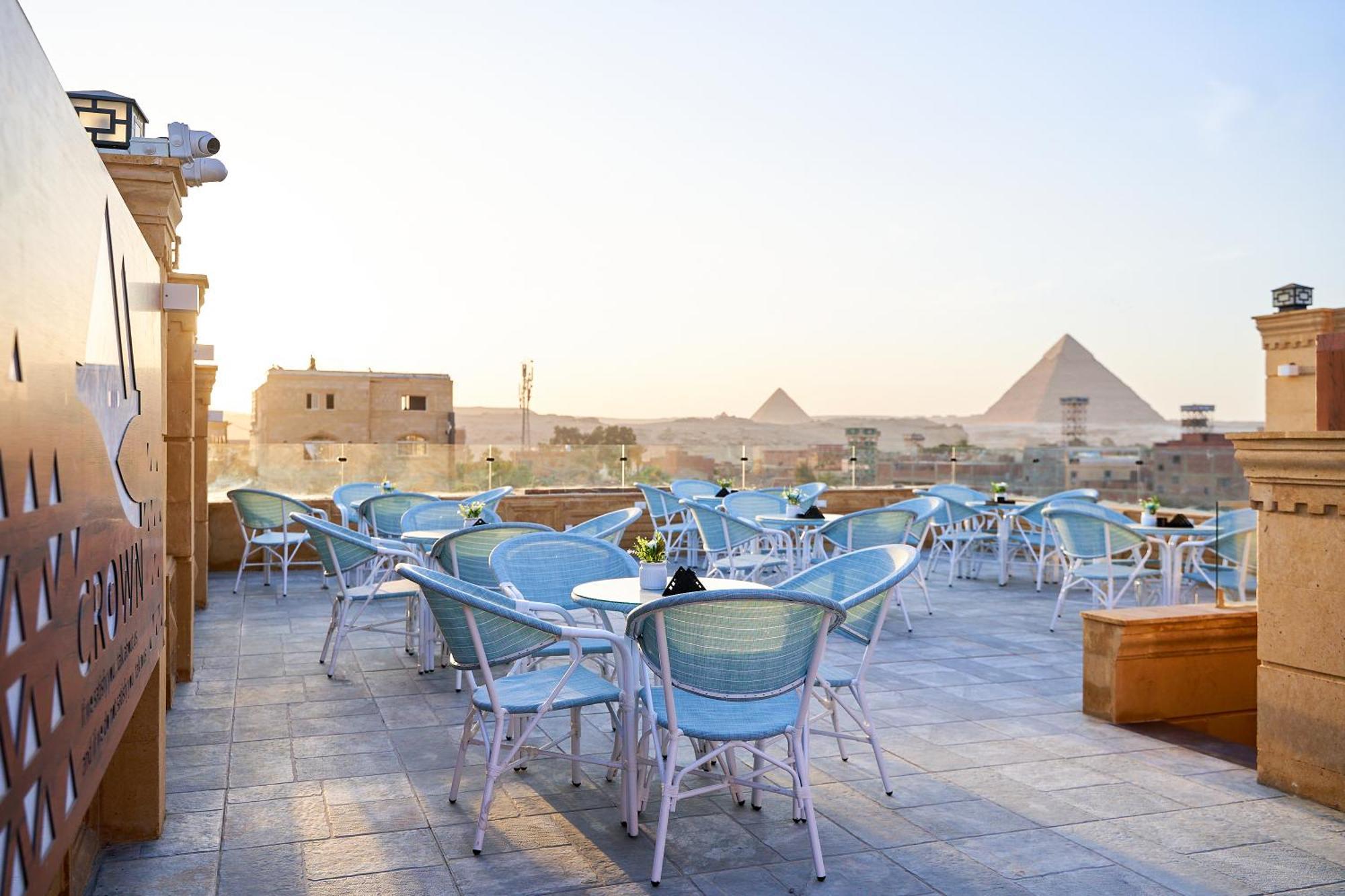 Crown Pyramids View Hotel Giza