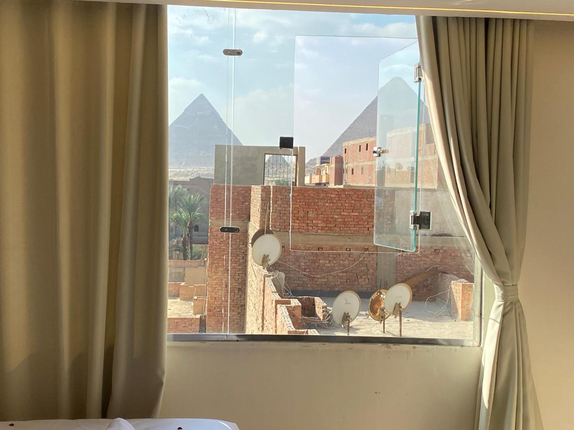 Hotel Experience Pyramids View