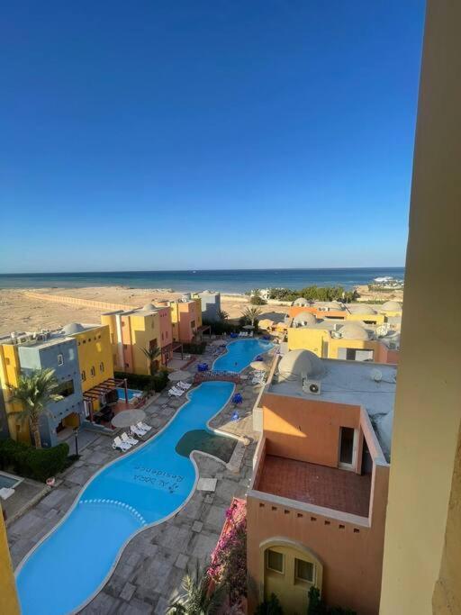 Elegant 1bd - Al Dora Resort, Apartment