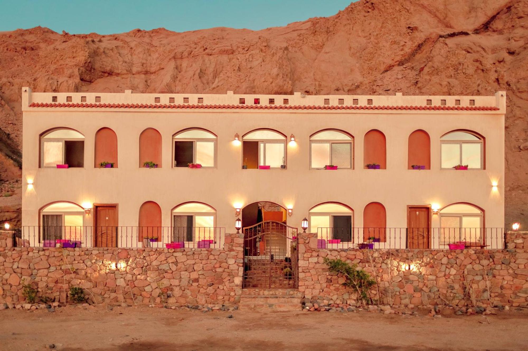 Apartment Mandala Beachfront Seaview 1 Dahab