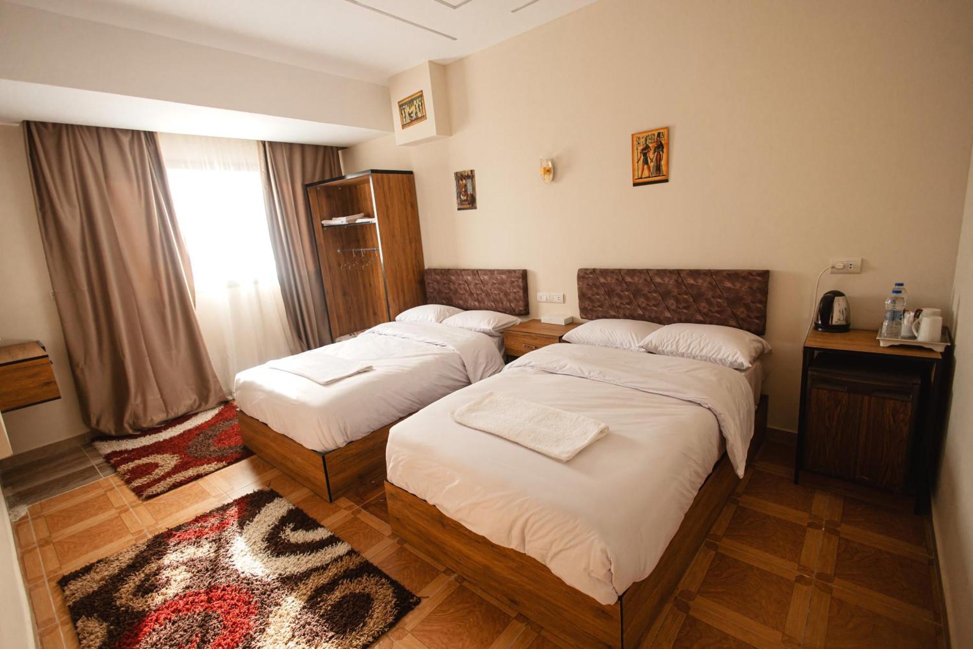 Hotel The View Pyramids Gold One 3*
