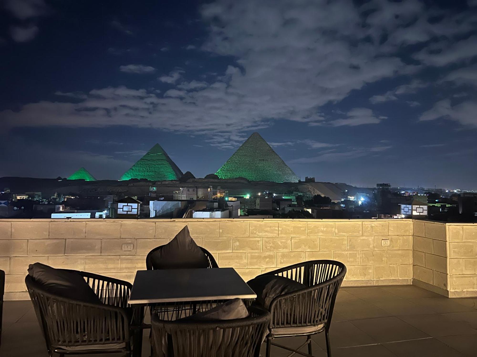 Pyramids Hills