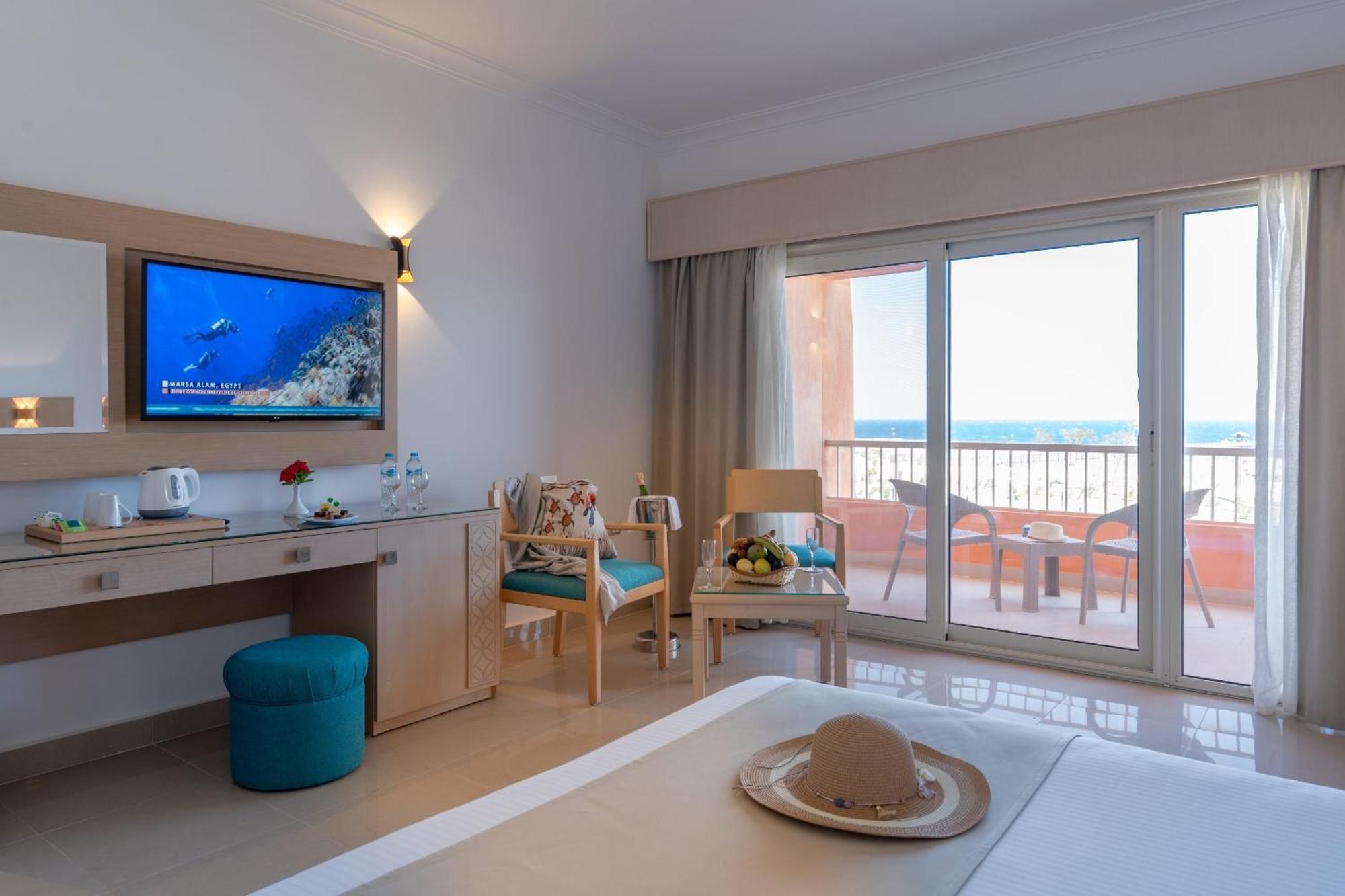 Resort Three Corners Happy Life