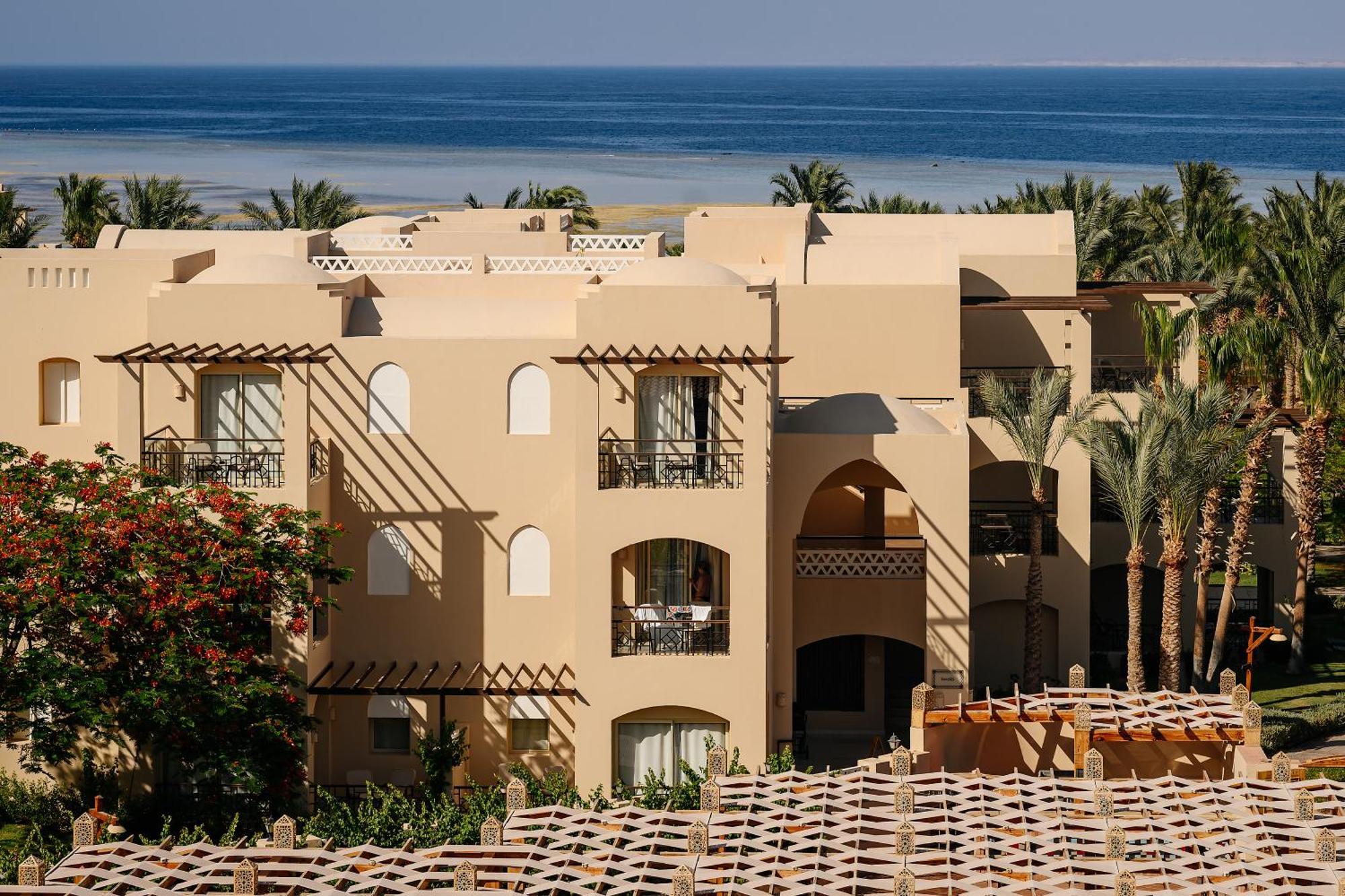 Iberotel Redsina 5*