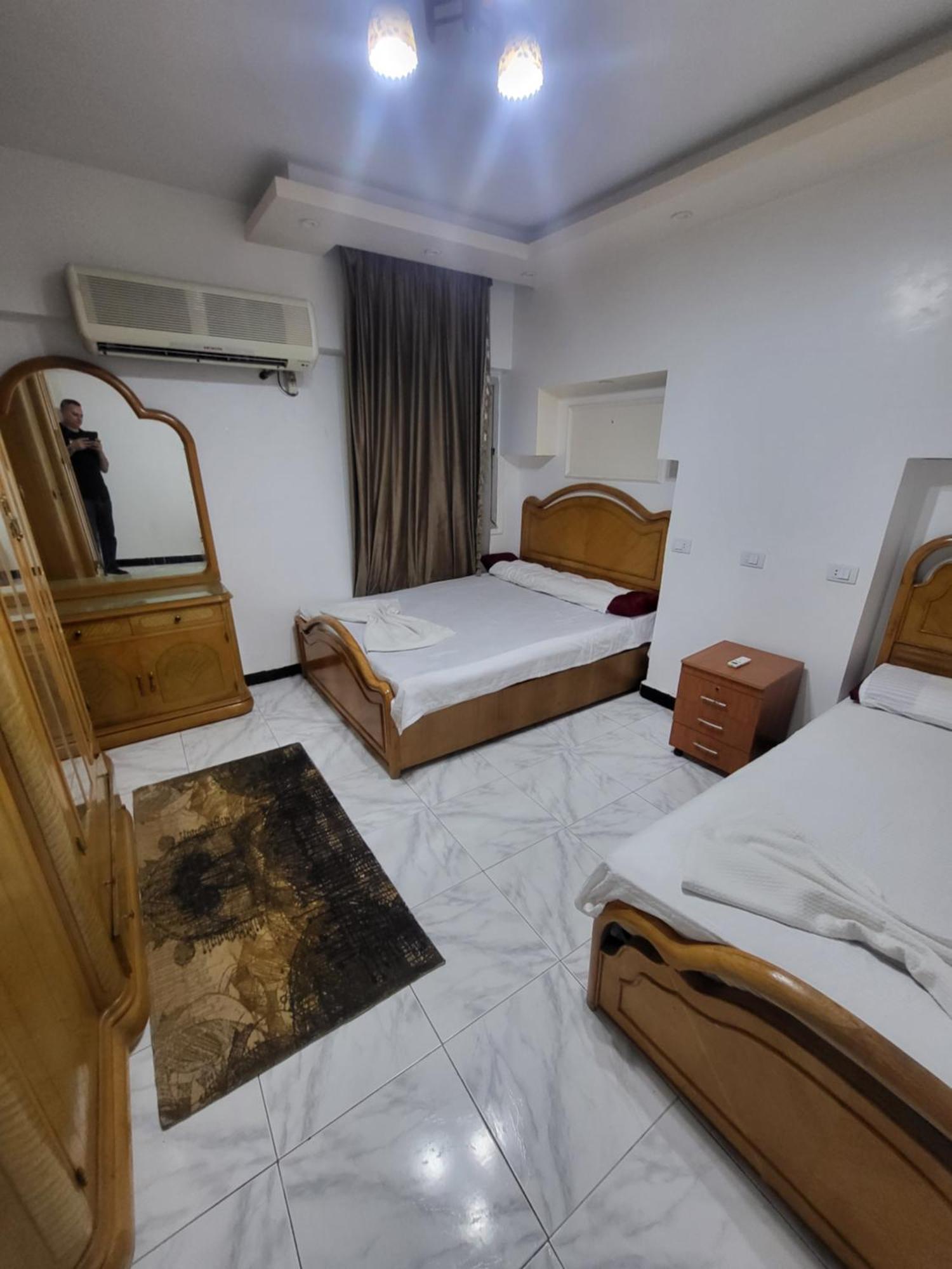 Apartment شقه فى ميامى بالاسكندريه مطله على البحر