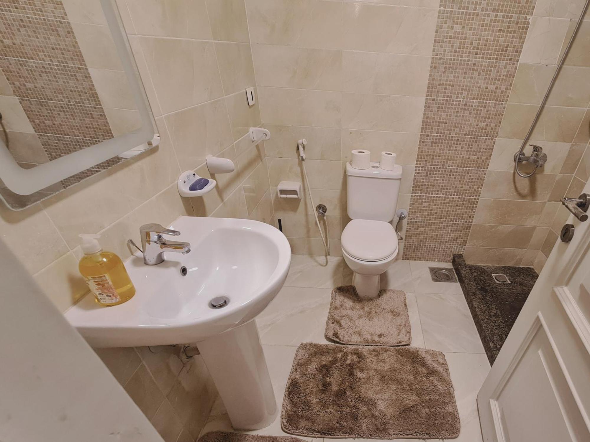 Apartment Freshly Modern Renewed 3br Full Aircod Dar Masr Qornfel New Cairo