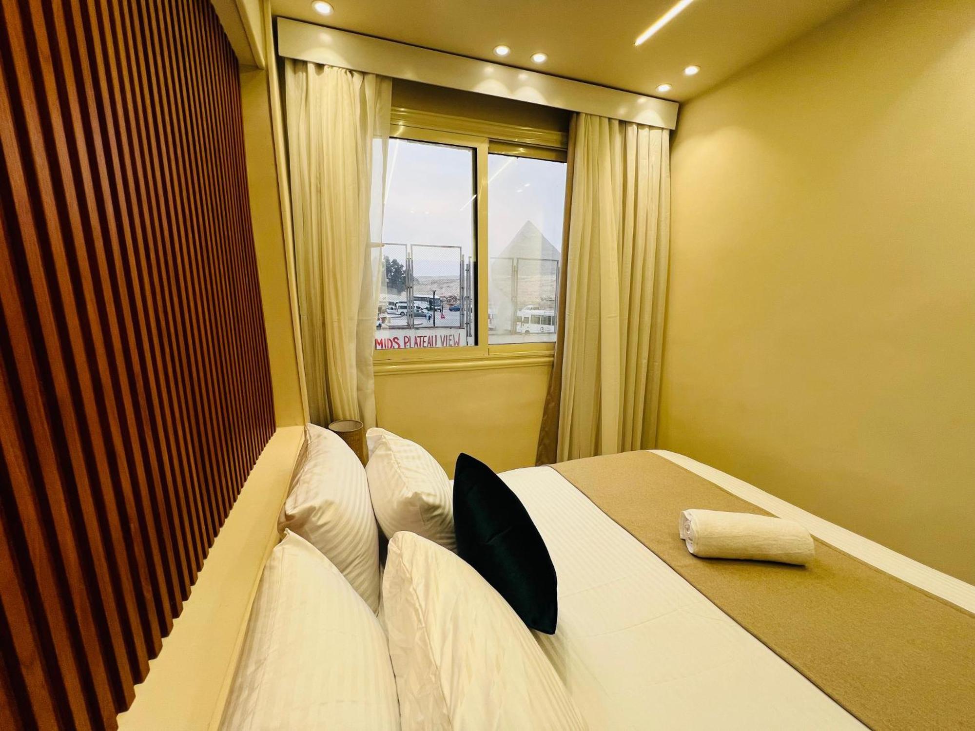 Great Scarab Pyramids View Hotel Kafrat al Jabal