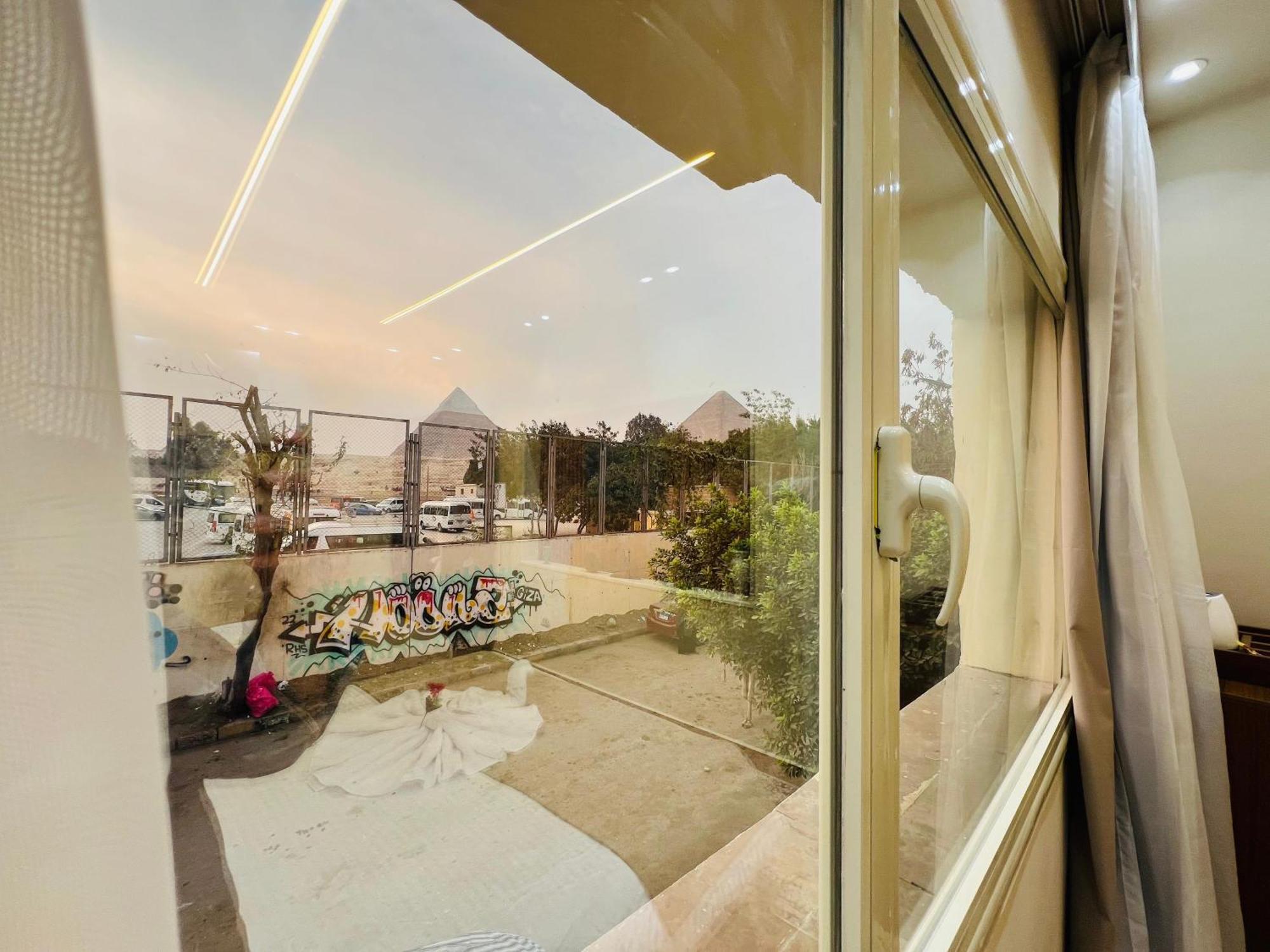 Hotel Great Scarab Pyramids View Kafrat al Jabal