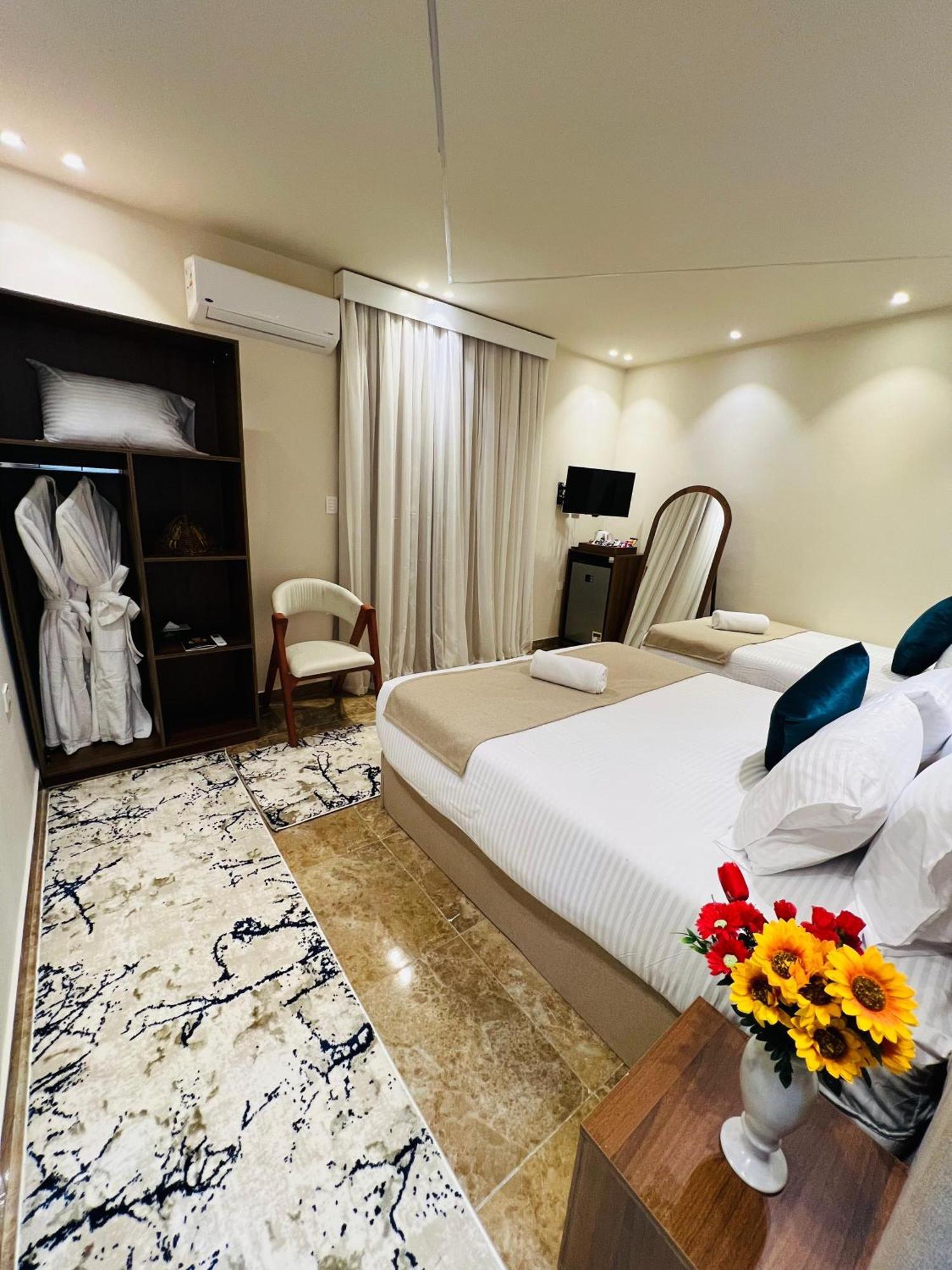 Hotel Great Scarab Pyramids View Kafrat al Jabal