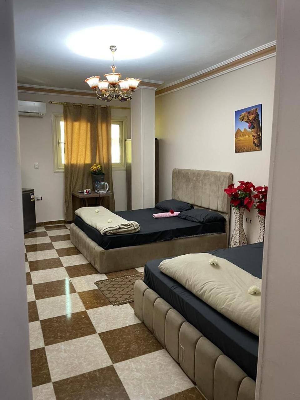 Pyramids International Hotel Kafret el-Gabal