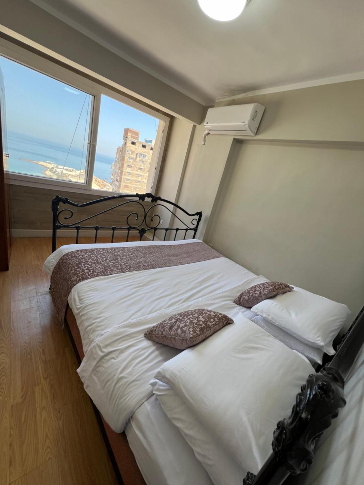 Apartment Sea View Haven In San Stefano