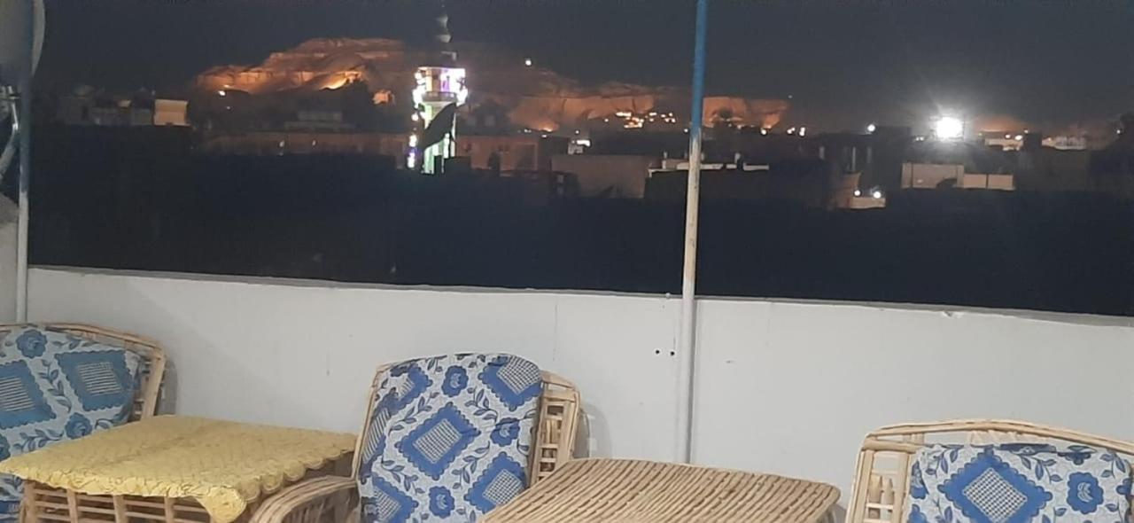 Grand Square Hostel