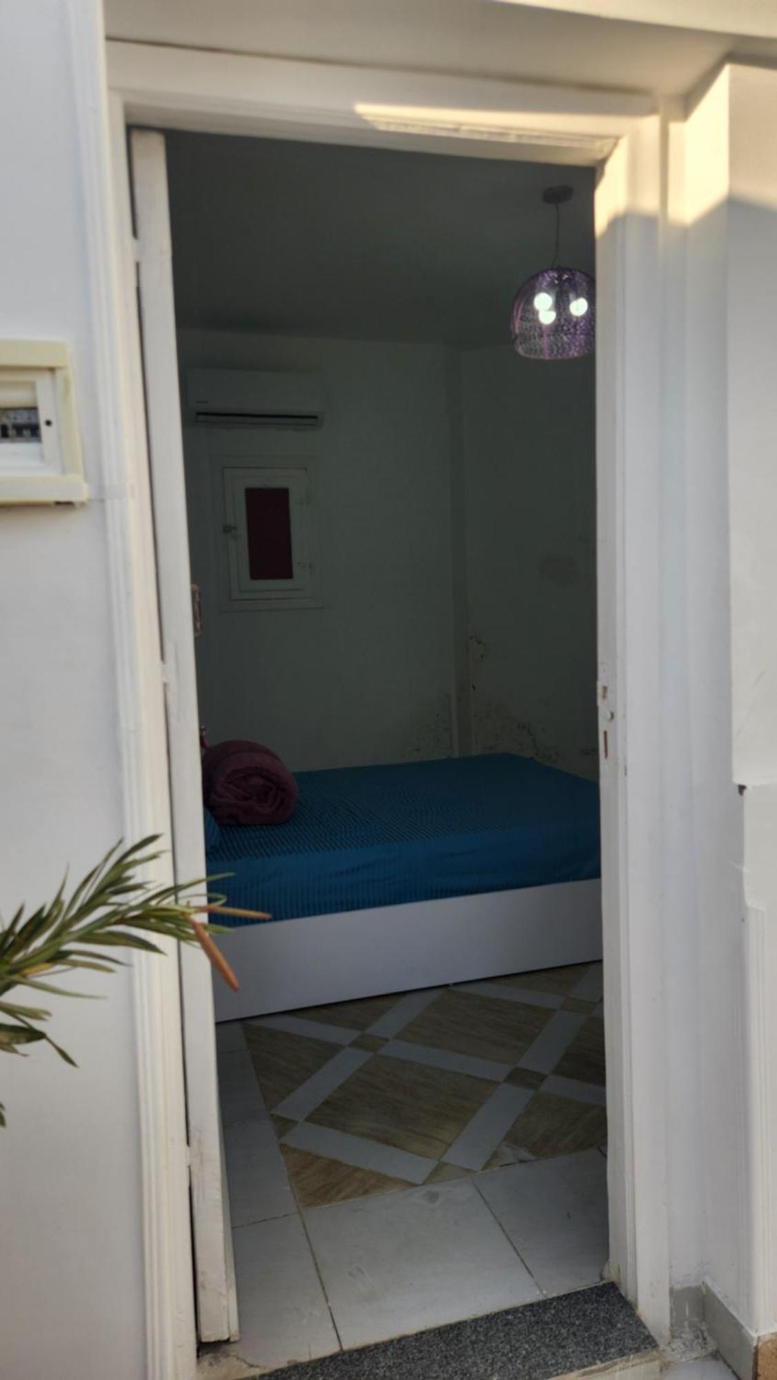 Hostel White Roof - Hurgada