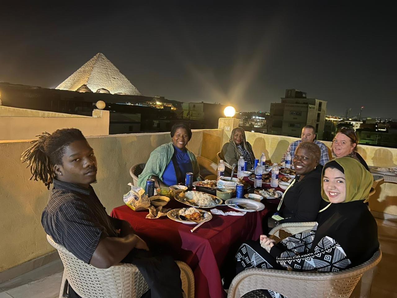 Hotel Grand Pyramid View