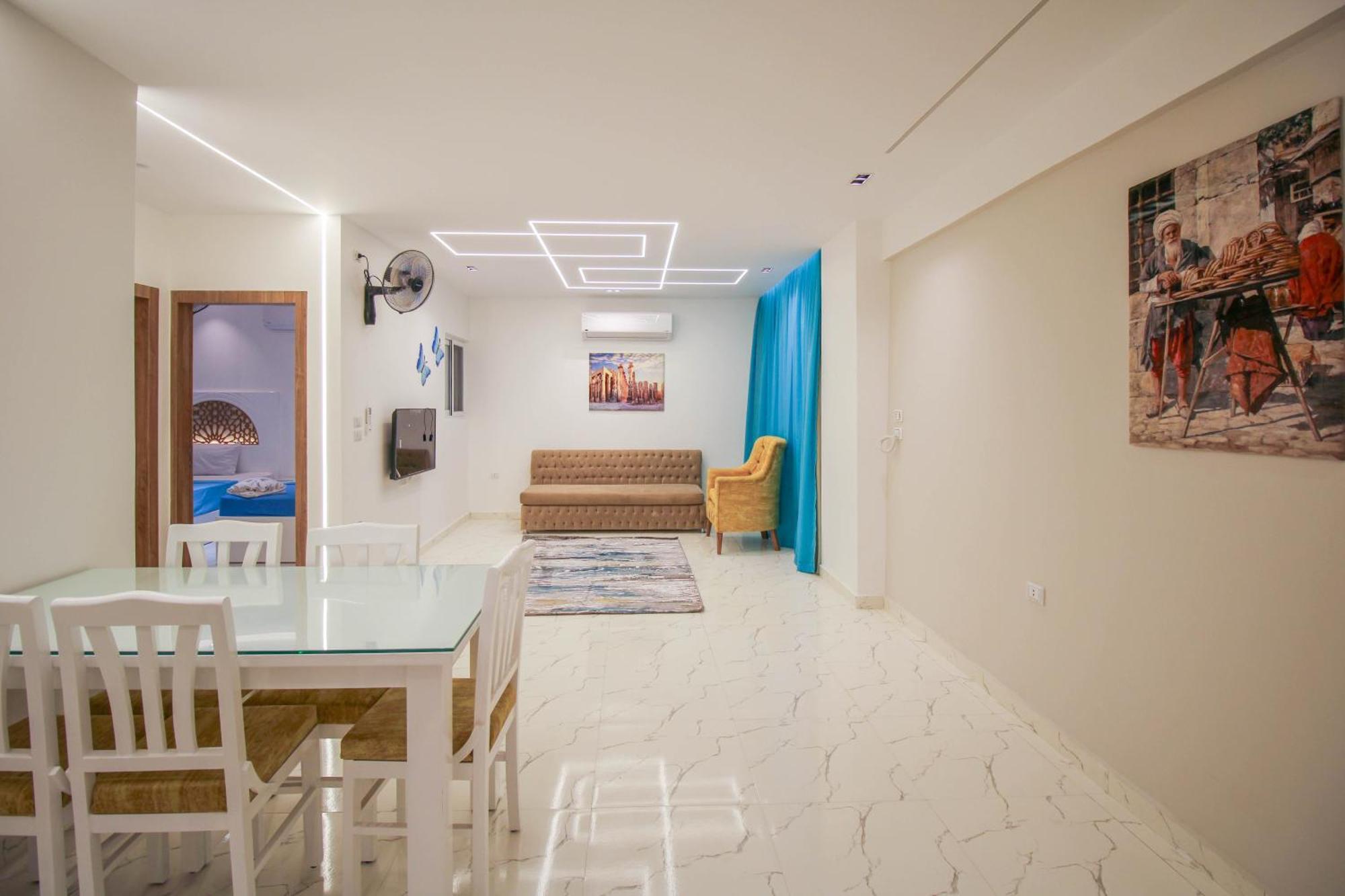 La Prestigia Apartment *