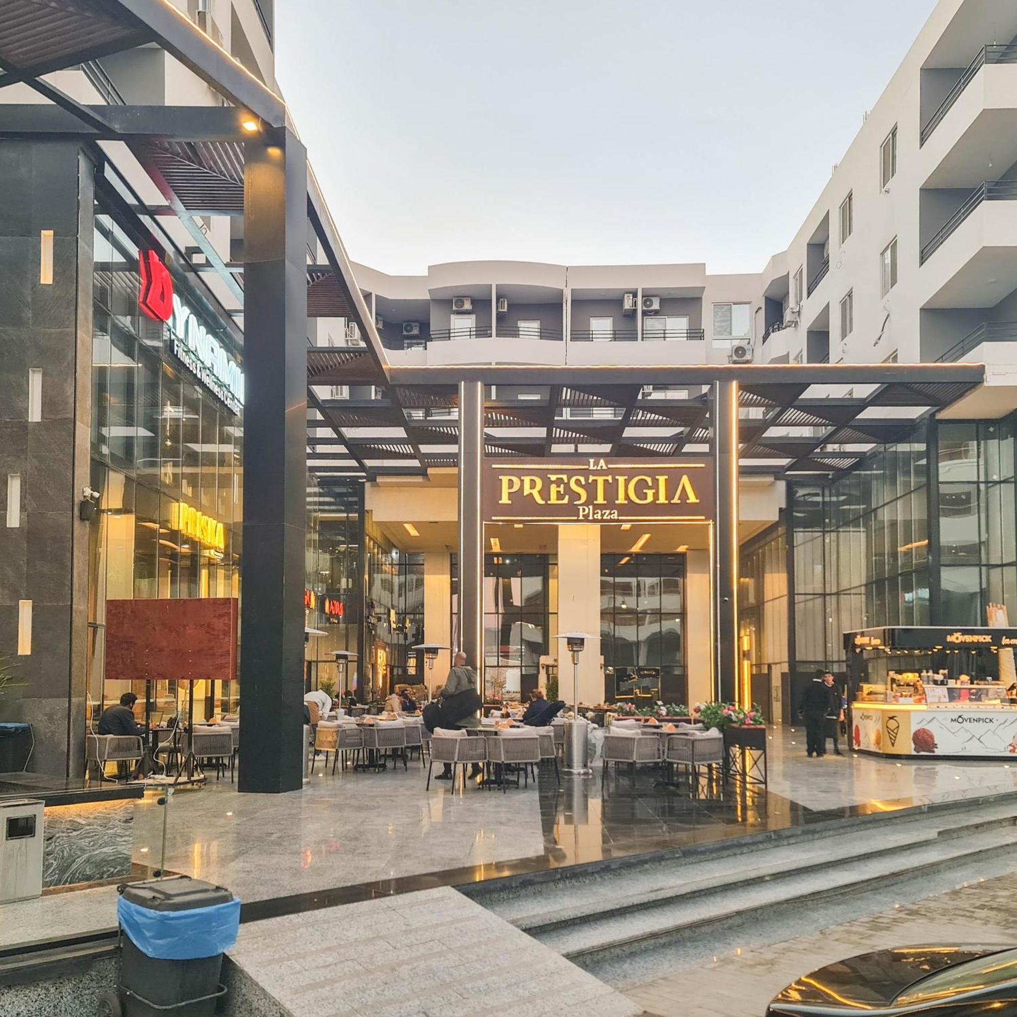 La Prestigia Apartment *