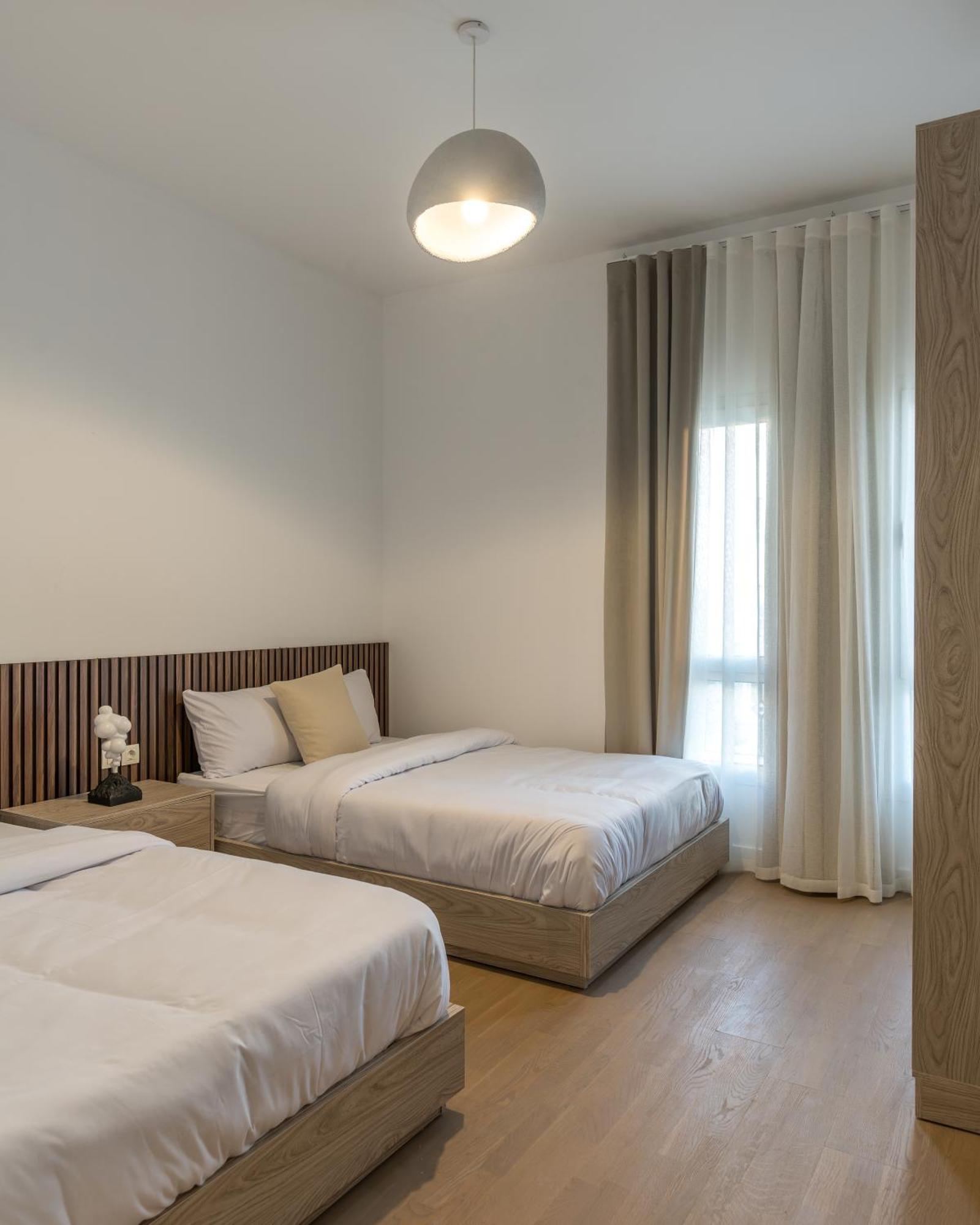 Elegant 4 Bedroom Boulevard Mivida Emaar Apartment
