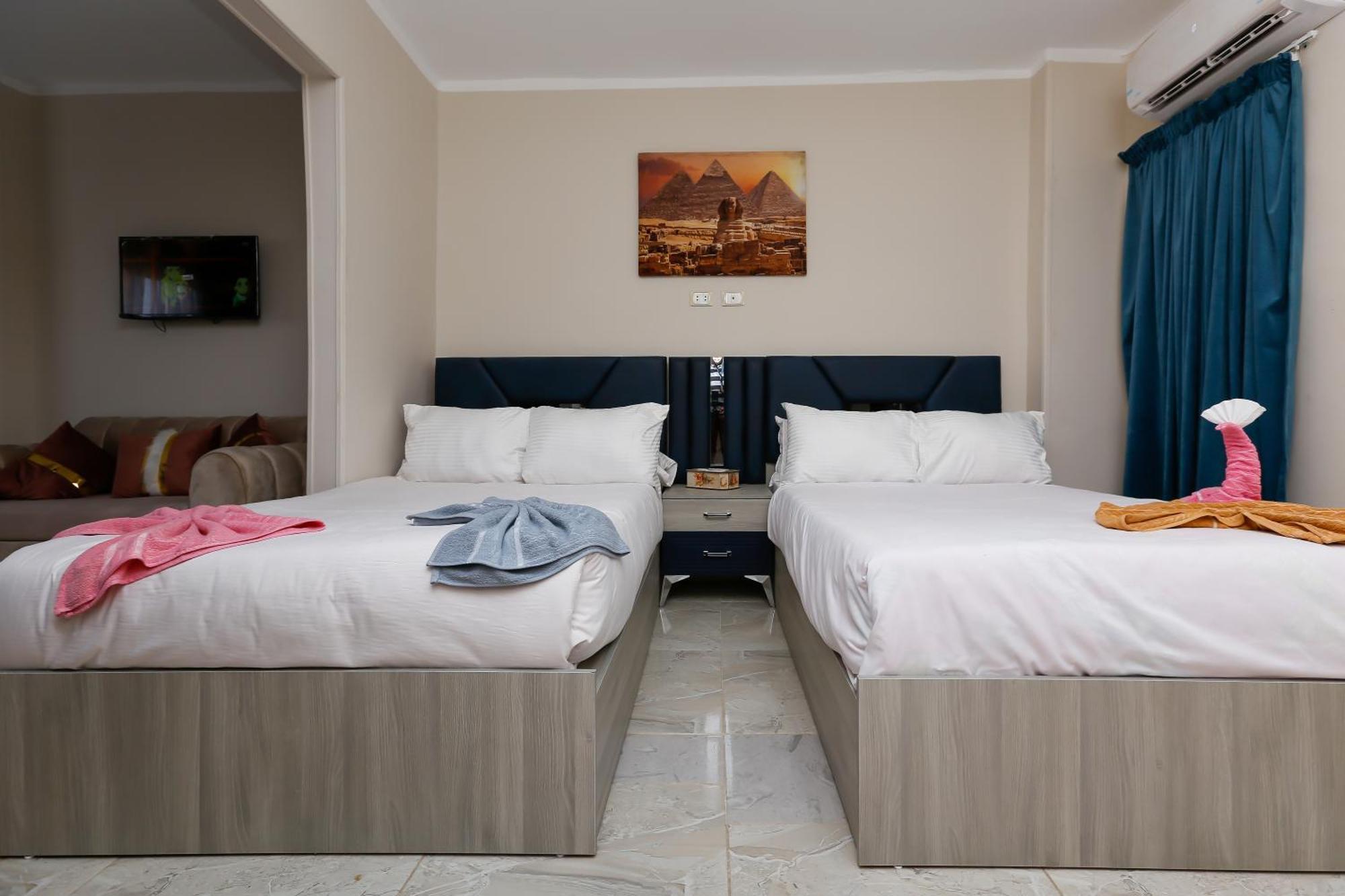 Hospedagem domiciliar Sunrise Jacuzzi & Pyramids View Cairo