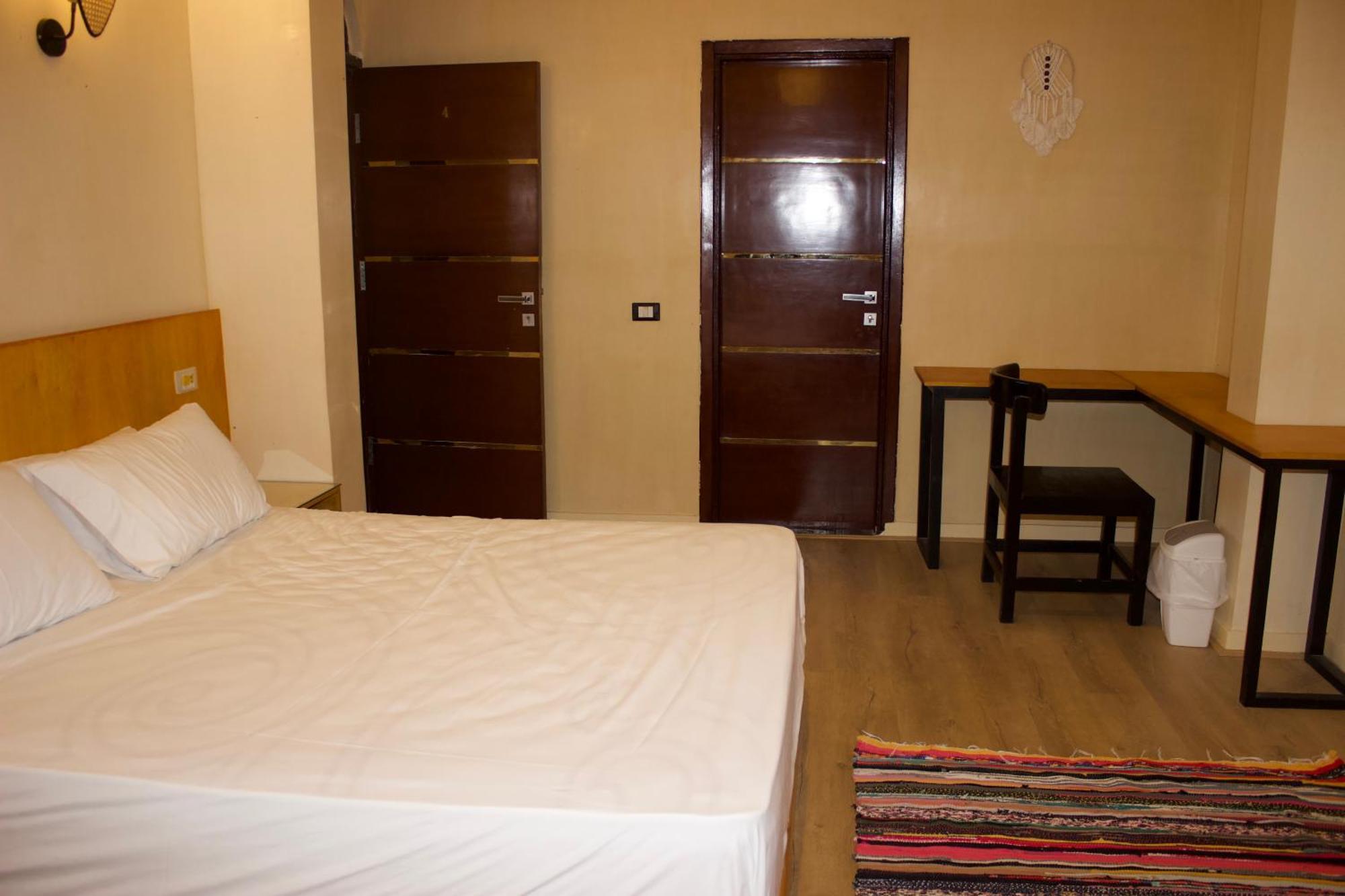 Beit Tolba Guest house *