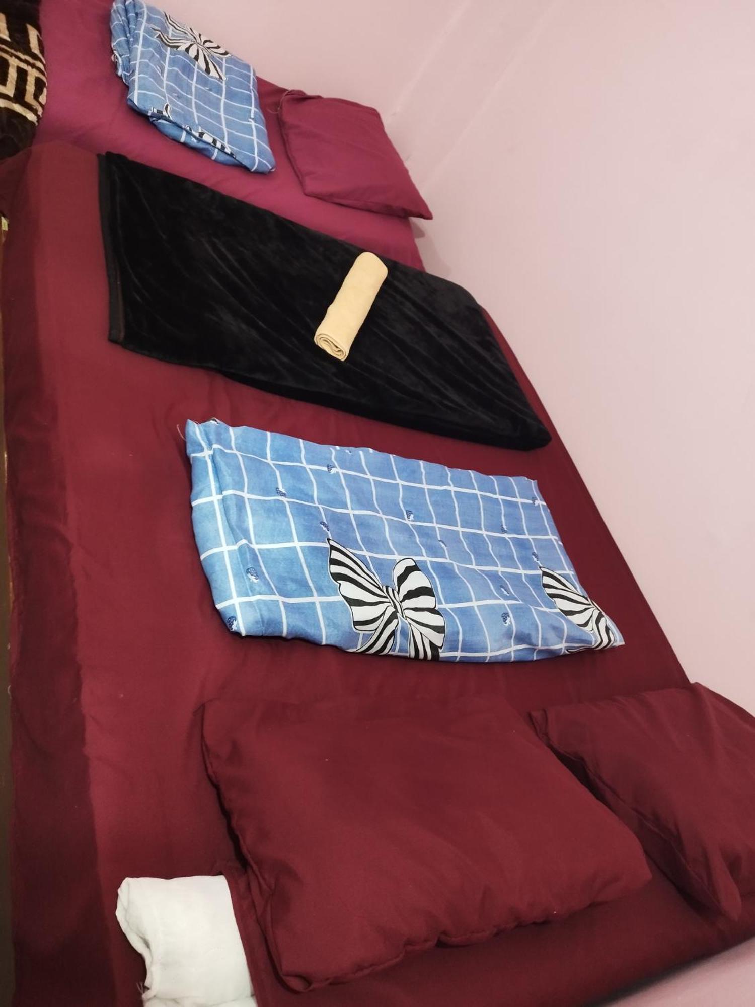 Grand Square Hostel *