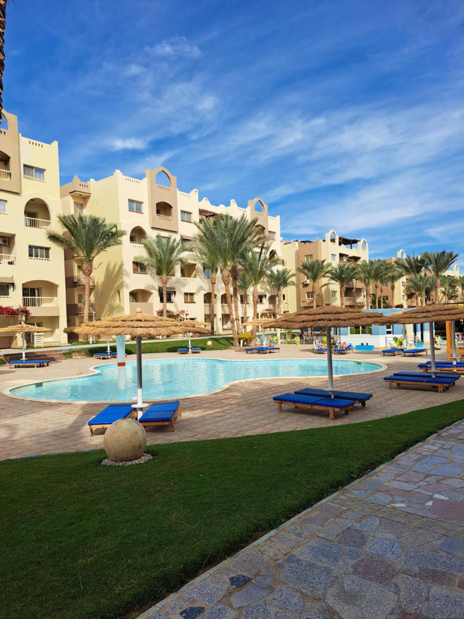 Front 2br At Elkarma & Aqua Park Apartment