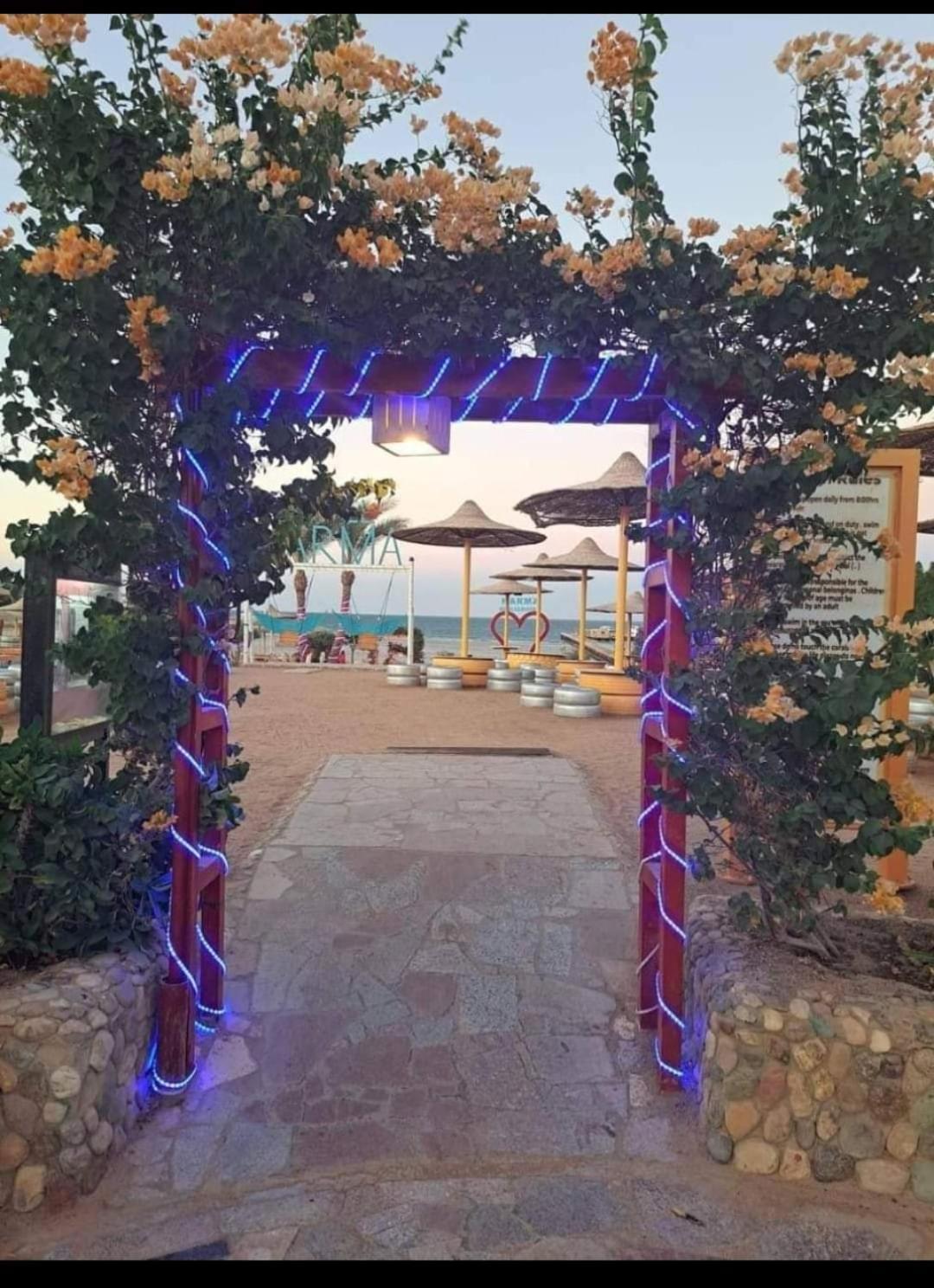 Front 2br At Elkarma & Aqua Park Hurghada