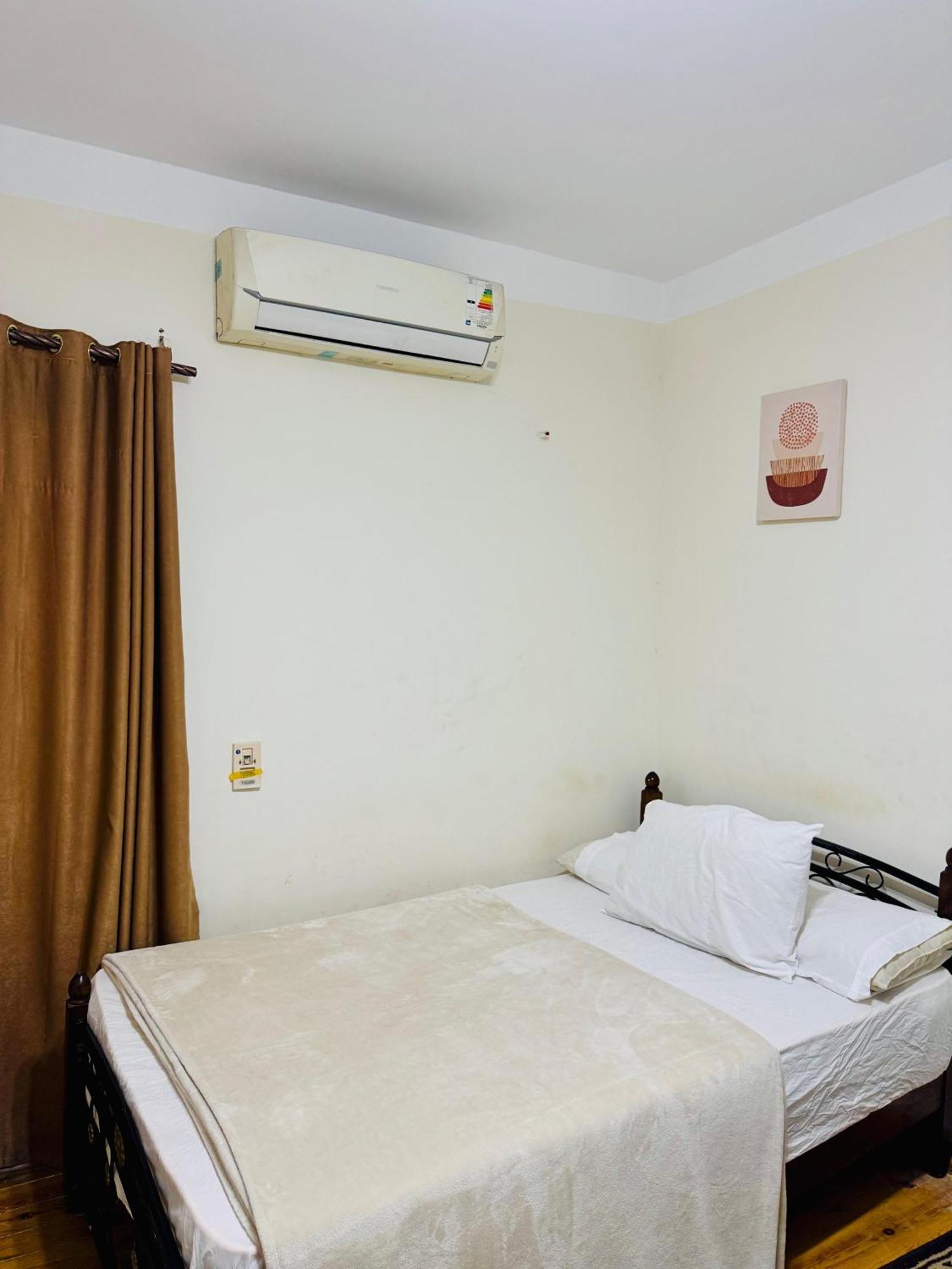 Luxury Gleem 3 Direct Sea View