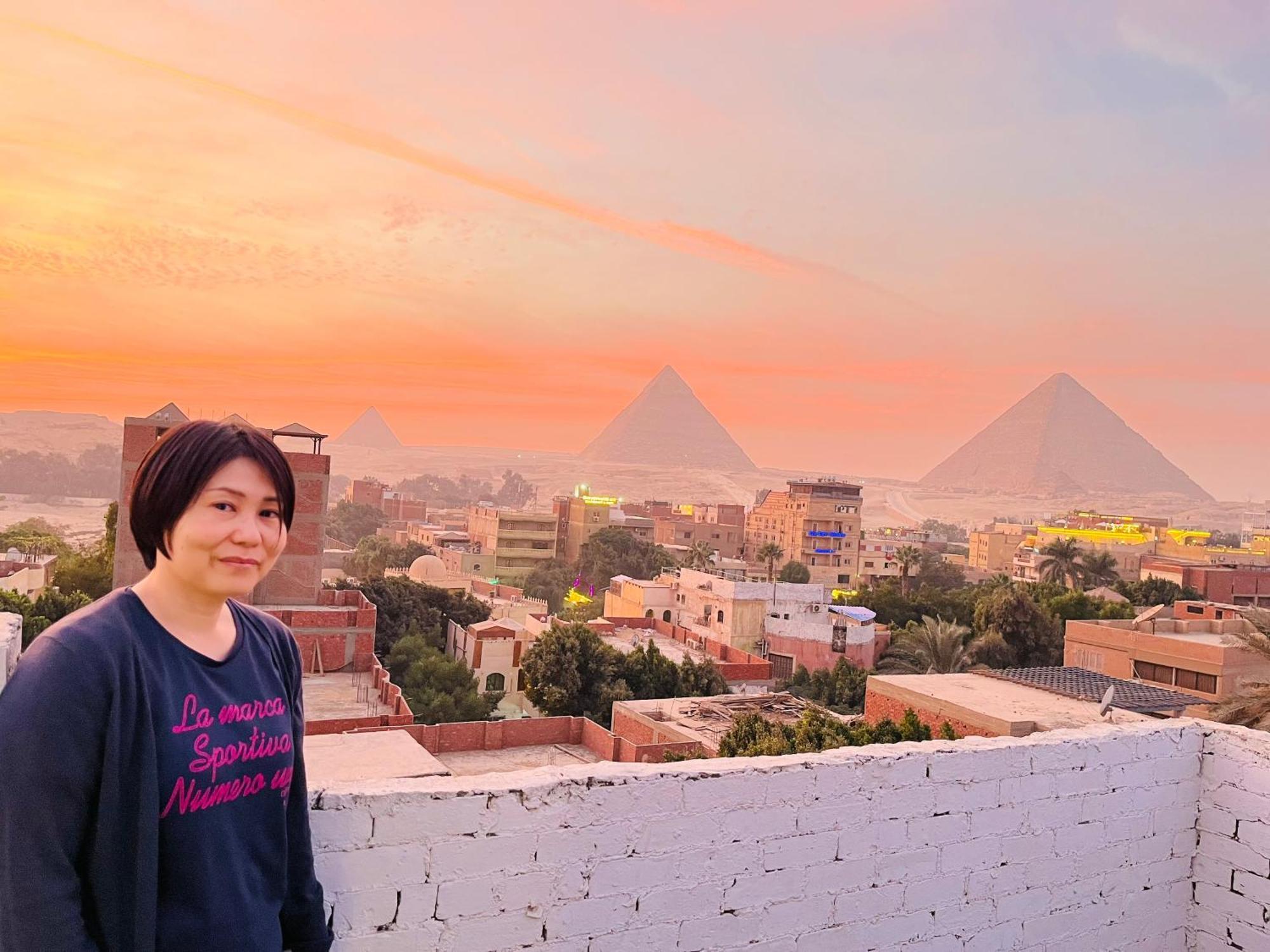 Loay Pyramids View