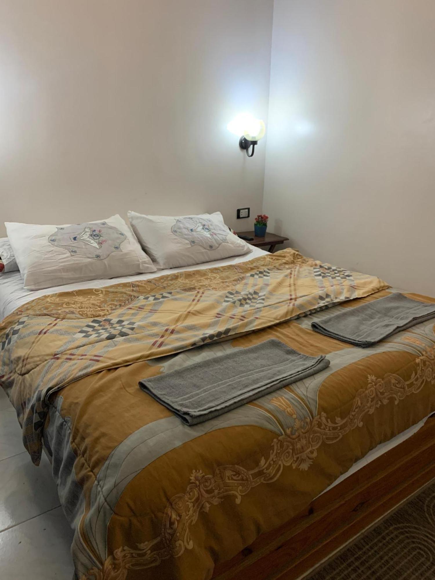 Senior Pyramids Hotel Kafret el-Gabal
