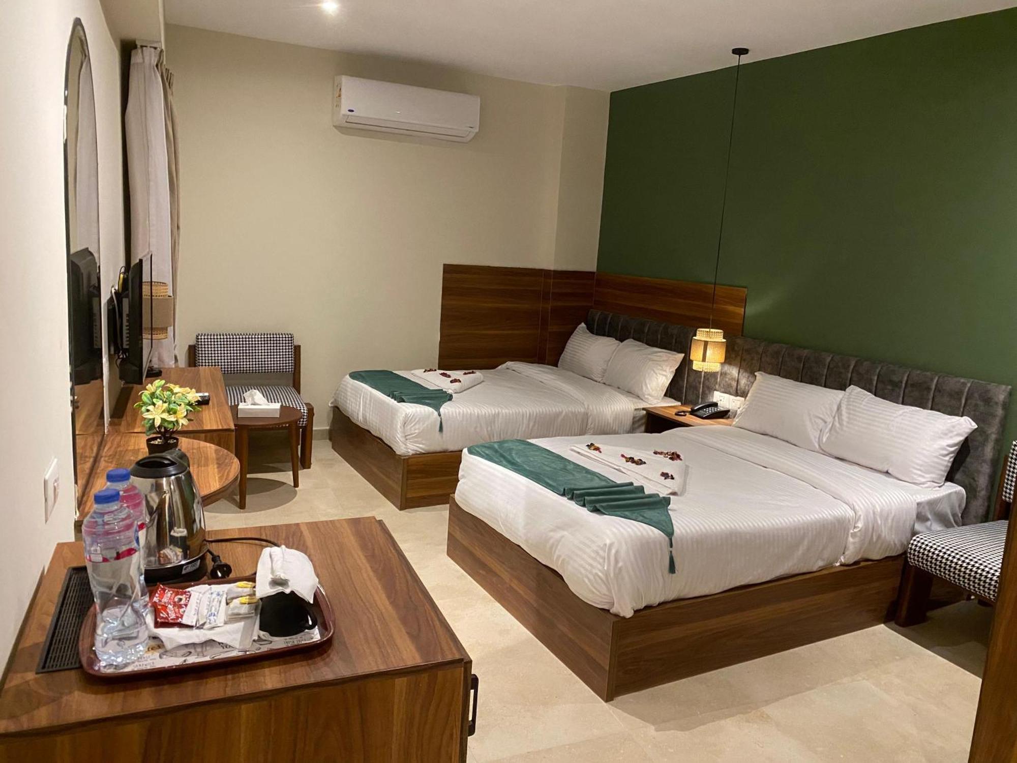 Hotel The Nomad Pyramids Boutique Kafrat al Jabal