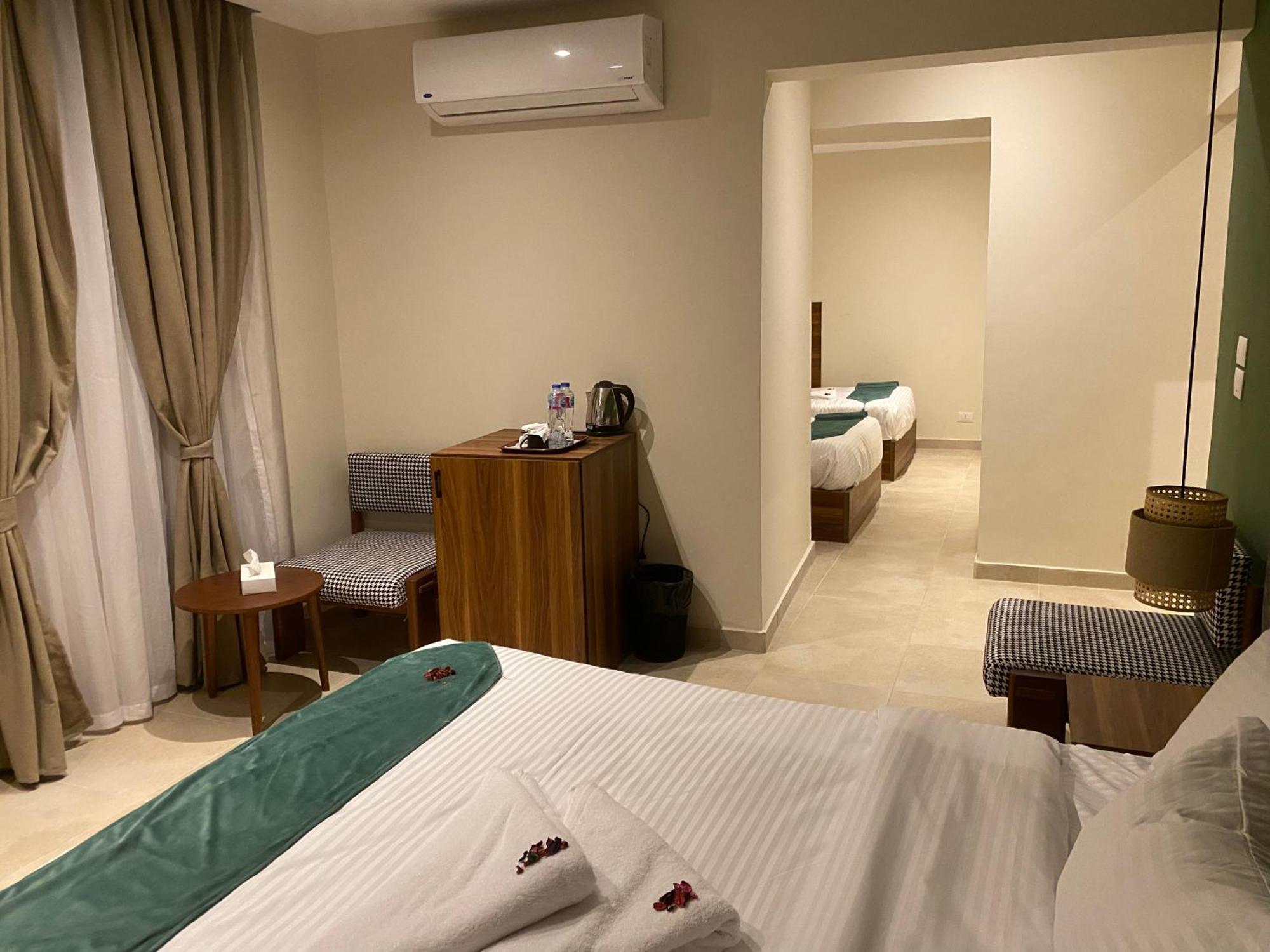 Hotel The Nomad Pyramids Boutique Kafrat al Jabal
