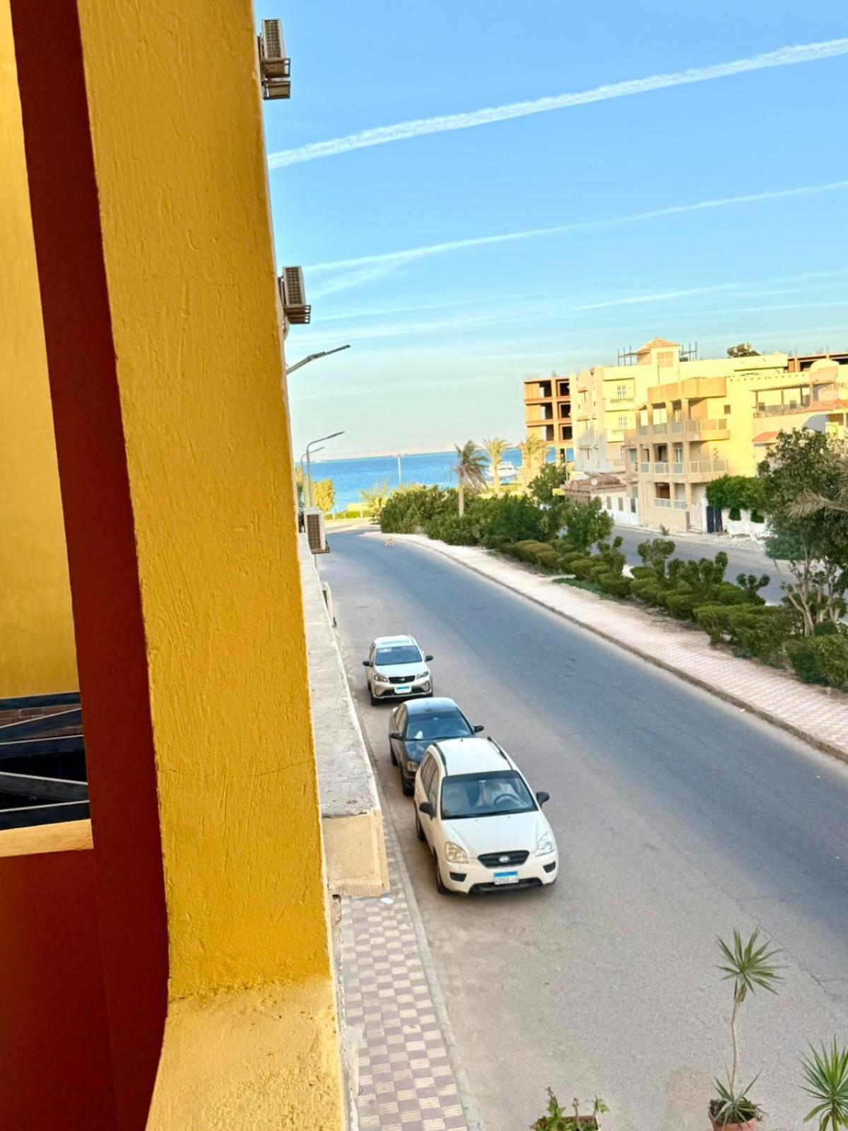 Stunning 2br - Al Dora Resort, *